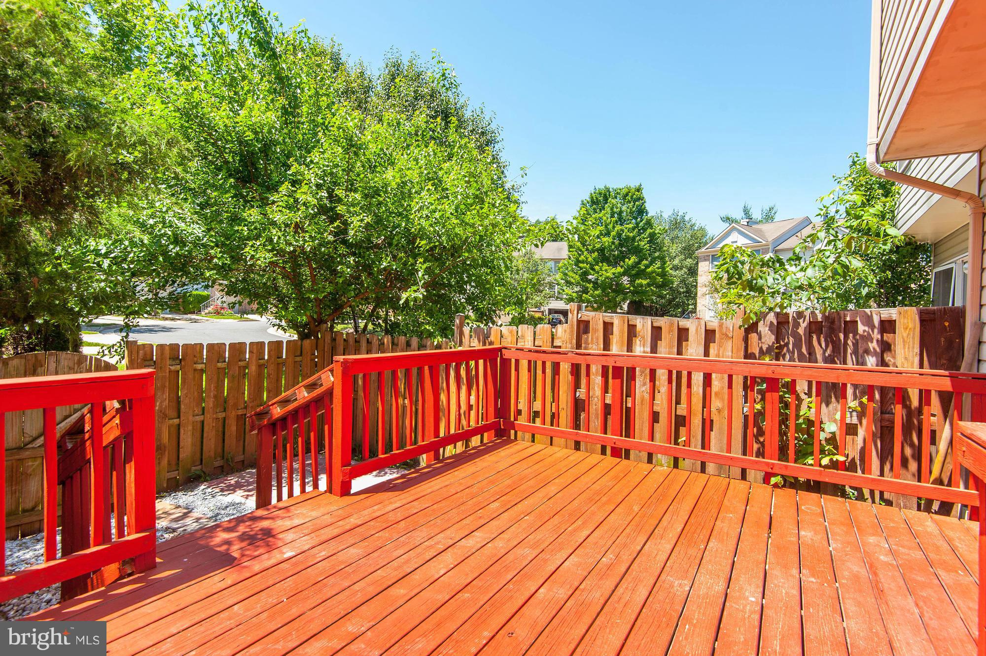 WOODSTONE - Residential