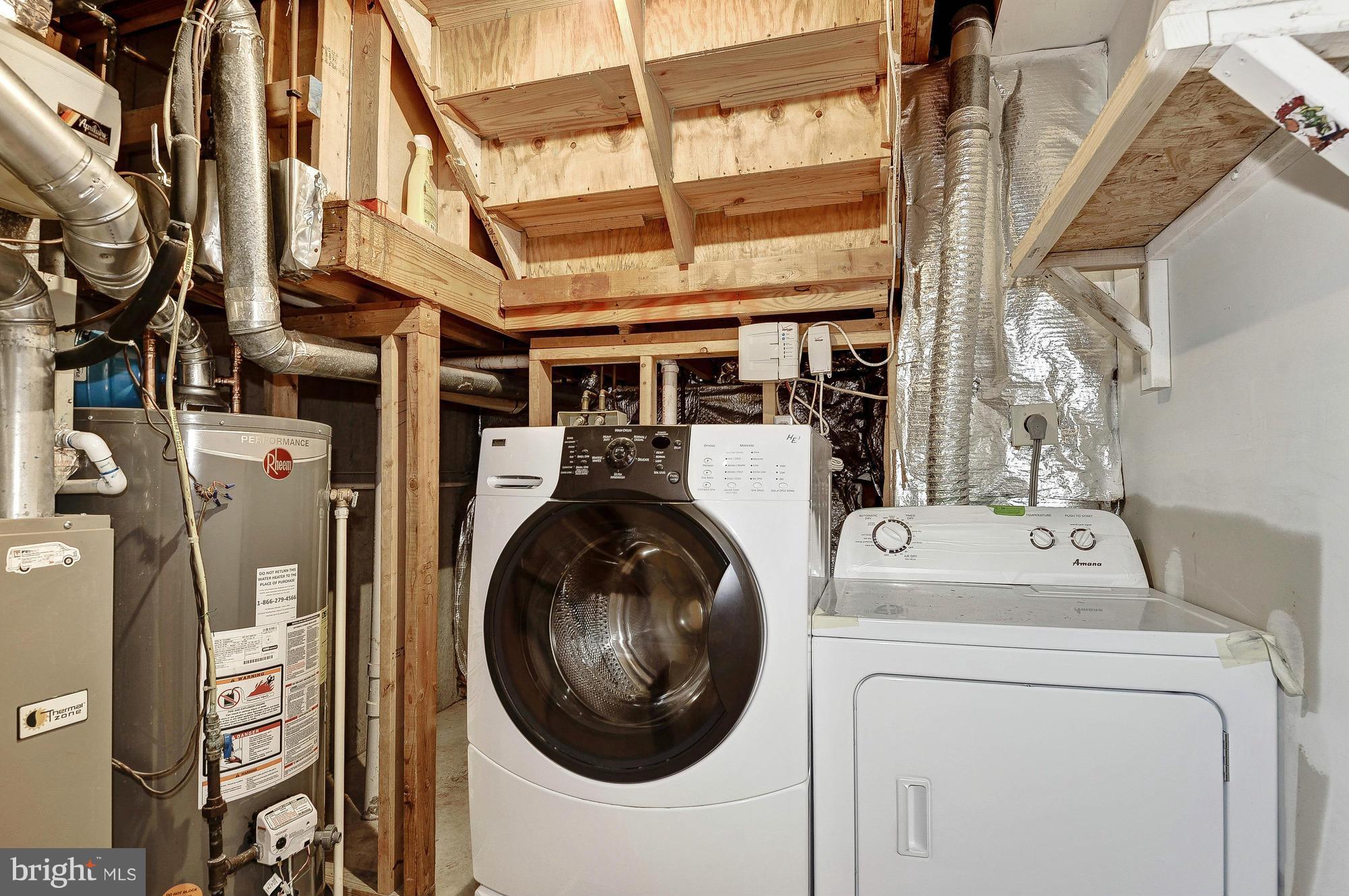 WOODSTONE - Residential