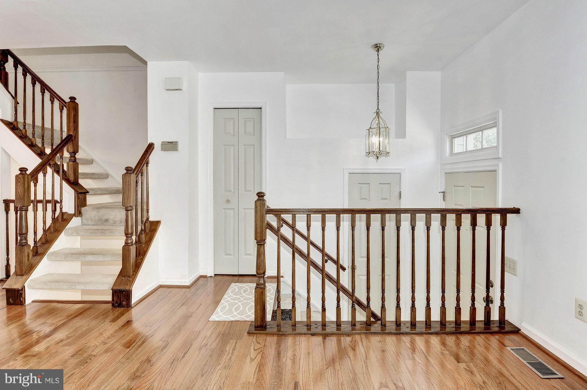 WOODSTONE - Residential