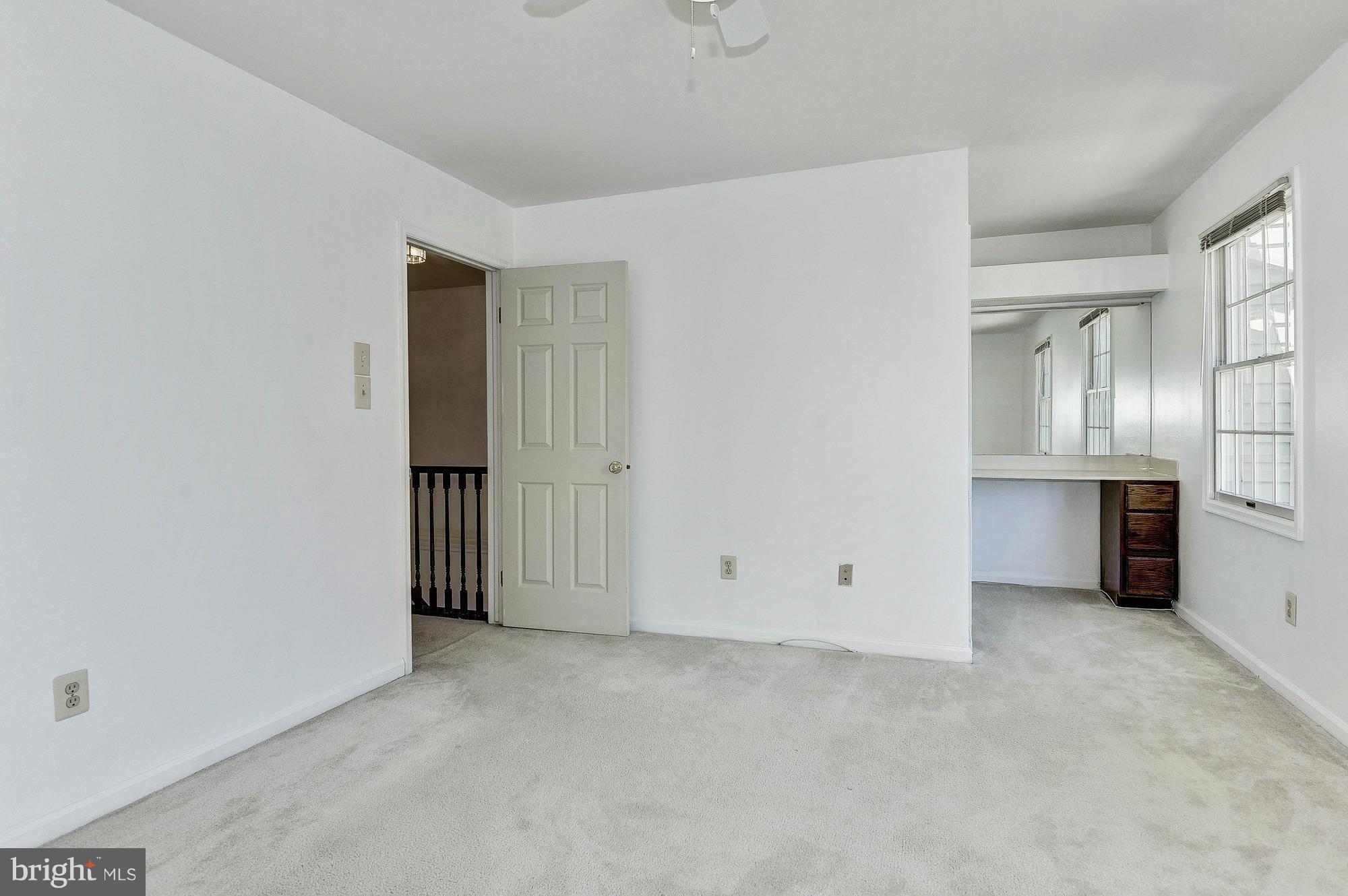 WOODSTONE - Residential