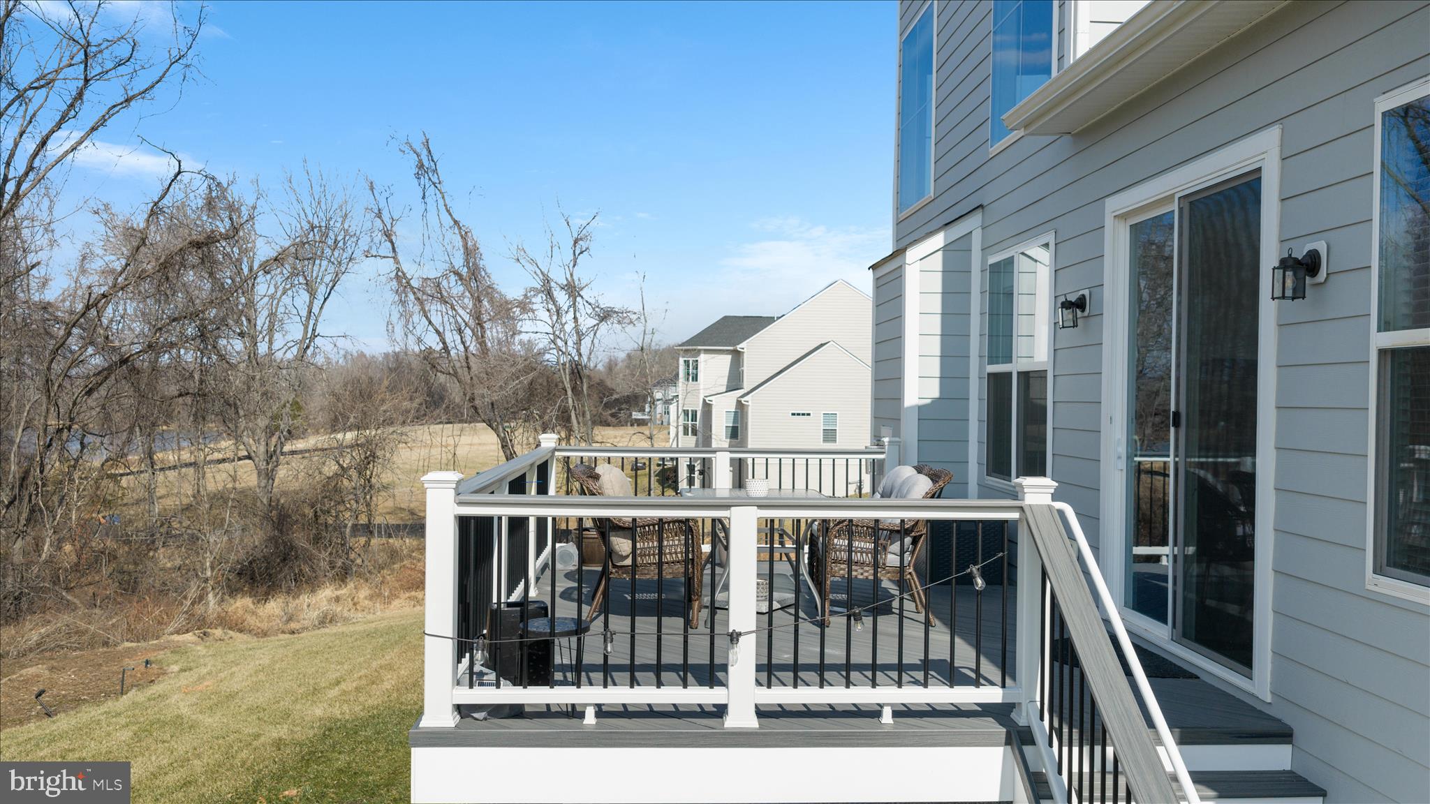TANAGER - Residential