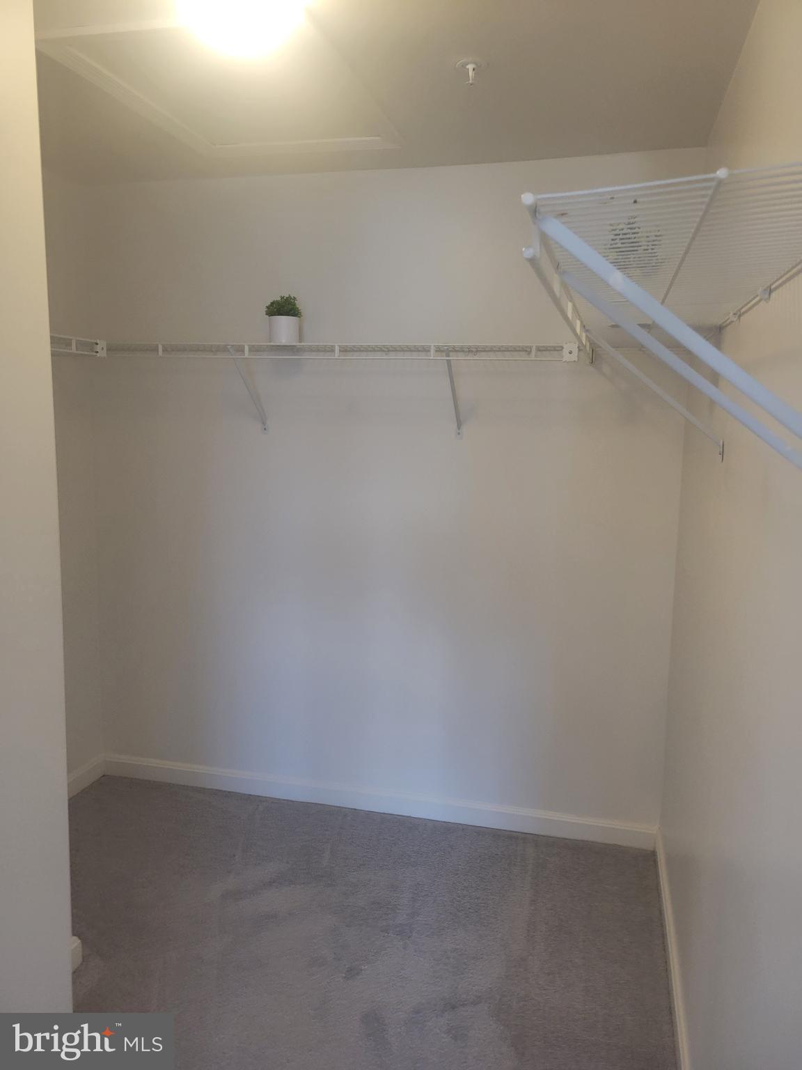 COLUMBIA PARK - Residential