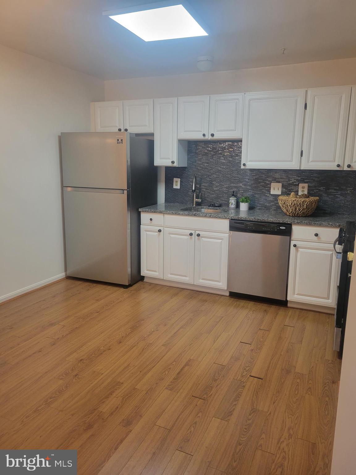 COLUMBIA PARK - Residential