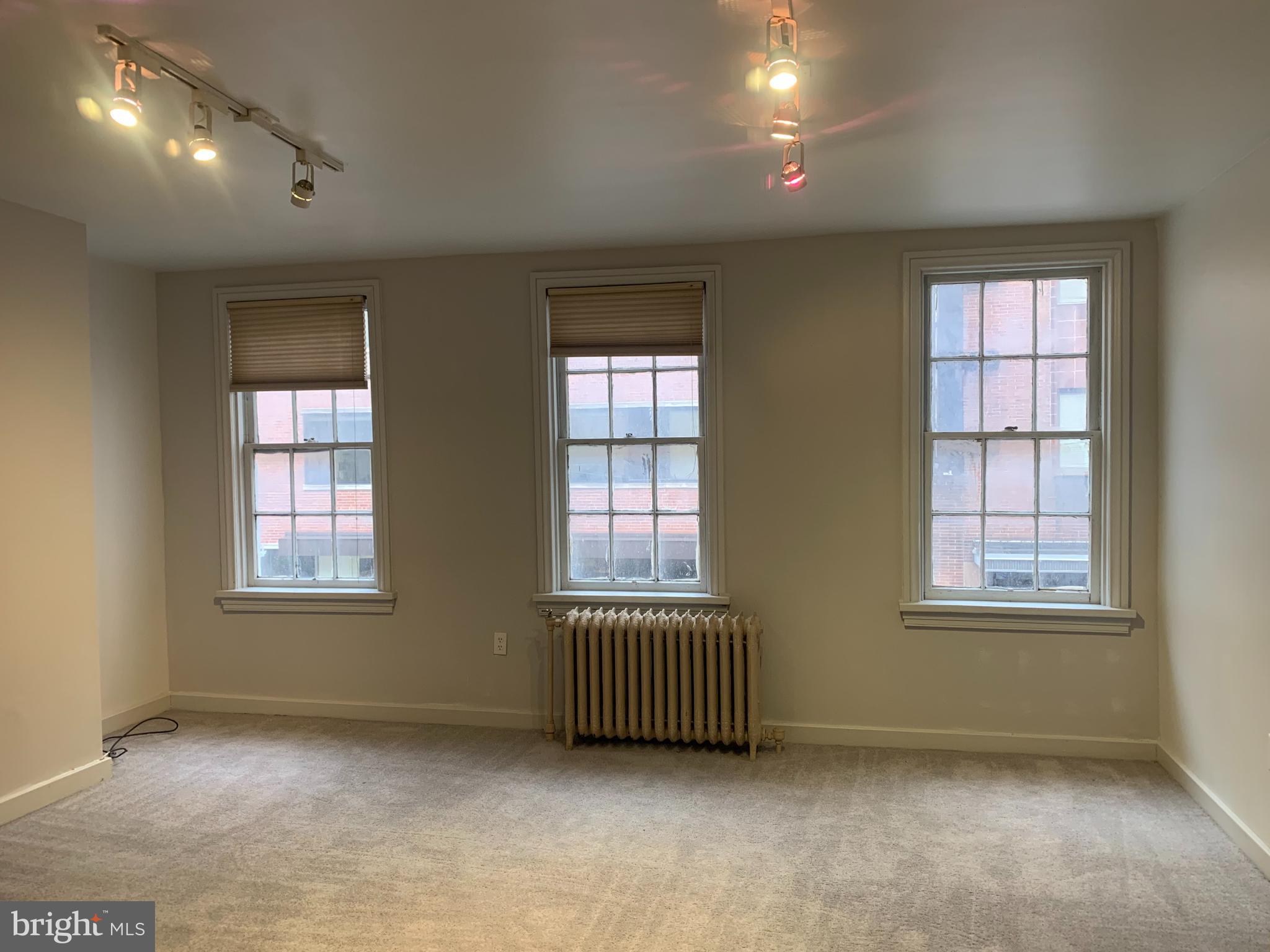 HARRISBURG HISTORIC DISTR - Residential Income