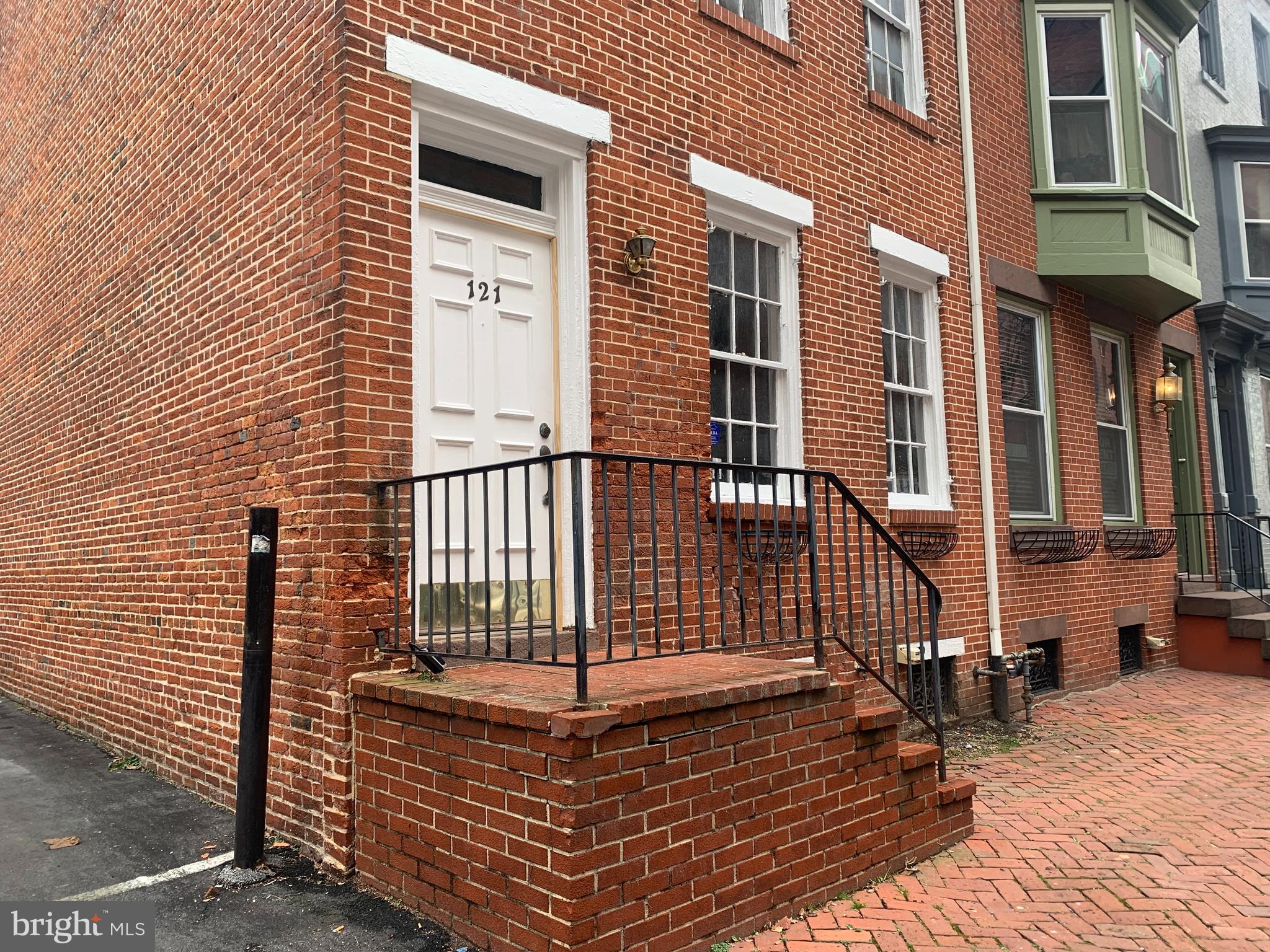 HARRISBURG HISTORIC DISTR - Residential Income