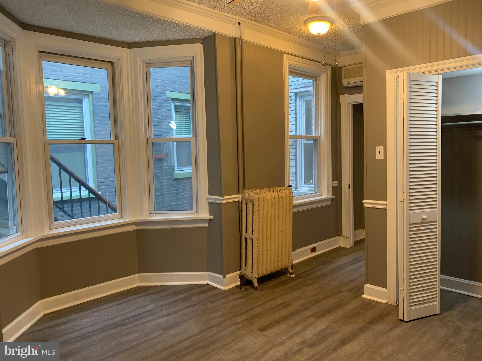 HARRISBURG HISTORIC DISTR - Residential Income