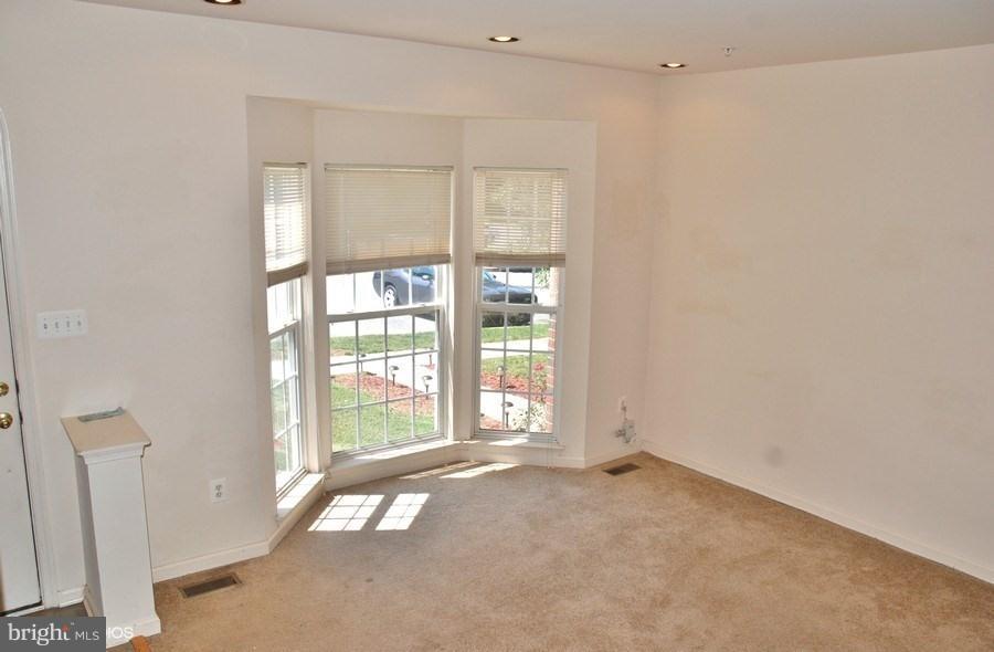 BCKGHM CND@OWGS MS NW TN - Residential