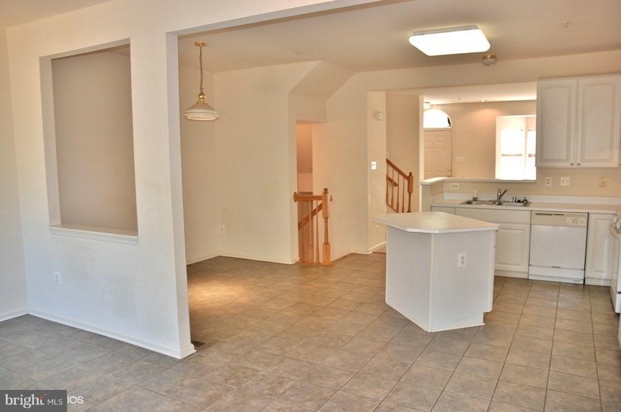 BCKGHM CND@OWGS MS NW TN - Residential