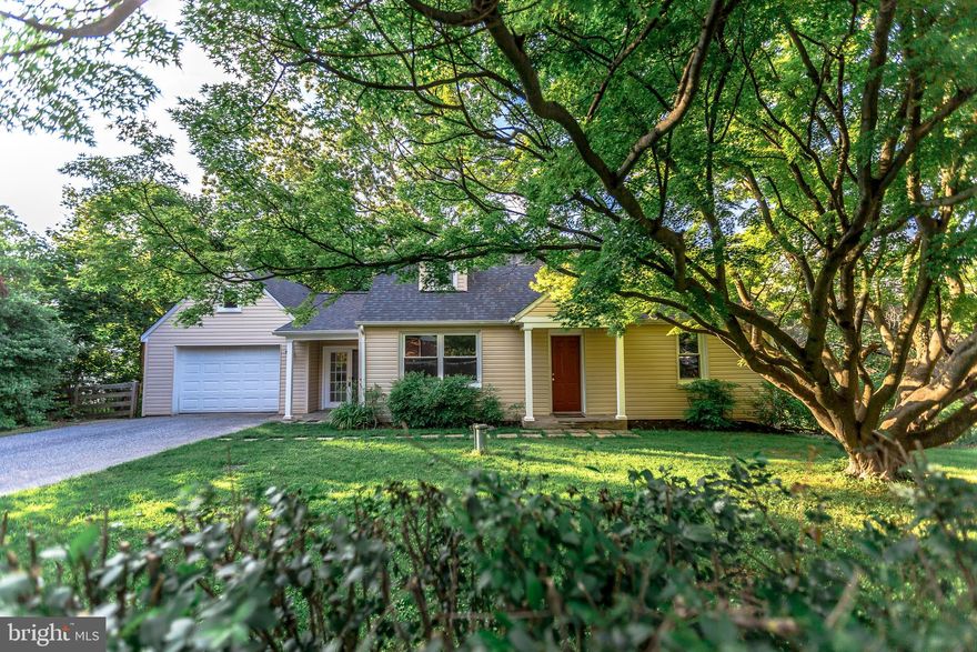 COUNTRY LIVING IN THIS BEAUTIFUL CAPE COD SITUATED  ON QUIET STANSBURY MILL RD WITH SPACIOUS DECK OVERLOOKING LANDSCAPED GROUNDS. FLORIDA ROOM OFF KITCHEN .  RENOVATED  ADDITION AND KITCHEN WITH ALL NEW APPLIANCES . UPDATED BATHS WITH CERAMIC TILE.  MAIN LEVEL BEDROOM WITH FORMAL LIVING ROOM AND DINING ROOM , HARDWOOD FLOORS THROUGH OUT.  2ND LEVEL HAS 2 LARGE BEDROOMS  WITH UPDATED BATH, LOWER LEVEL BOAST A LARGE FAMILY ROOM WITH WOOD STOVE AND WALK OUT. FULL BATH AND ADDITIONAL ROOM FOR OFFICE OR POSSIBLE BEDROOM.  COME THIS THIS LOVELY HOME TODAY !