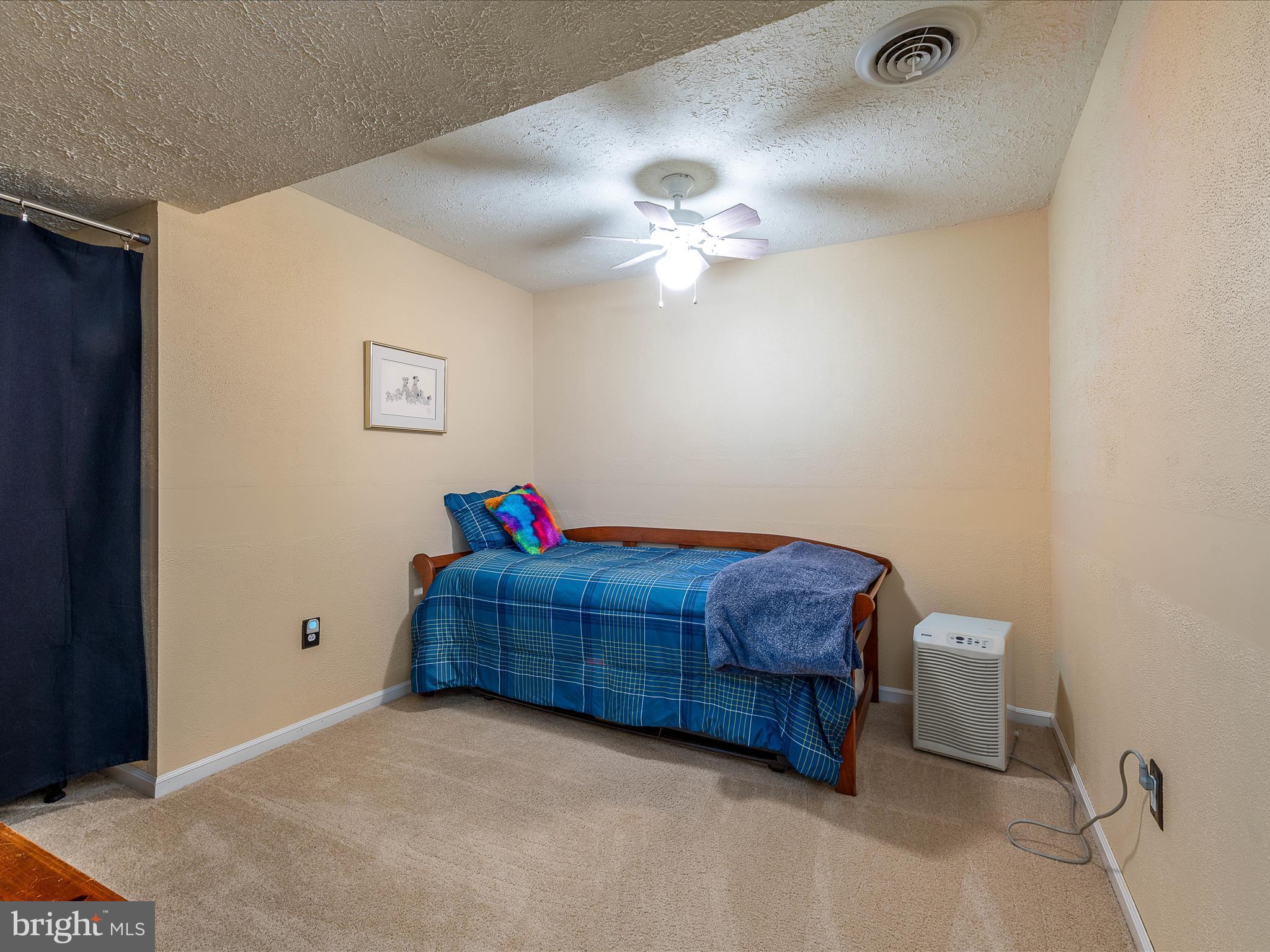 DUCHESS ESTATES - Residential