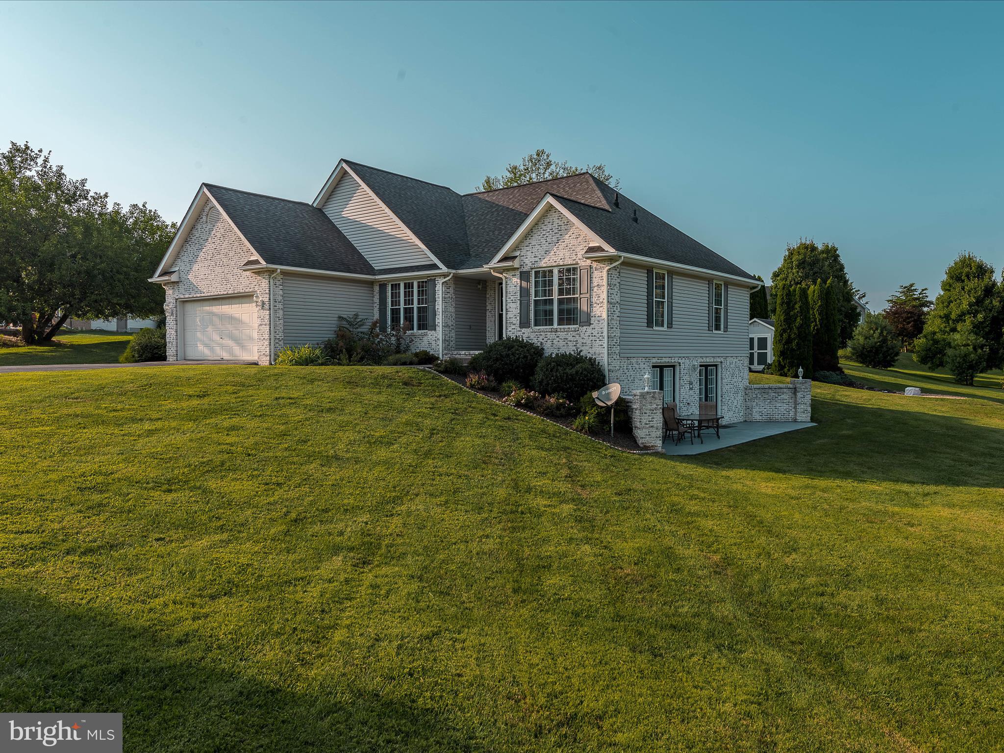 DUCHESS ESTATES - Residential