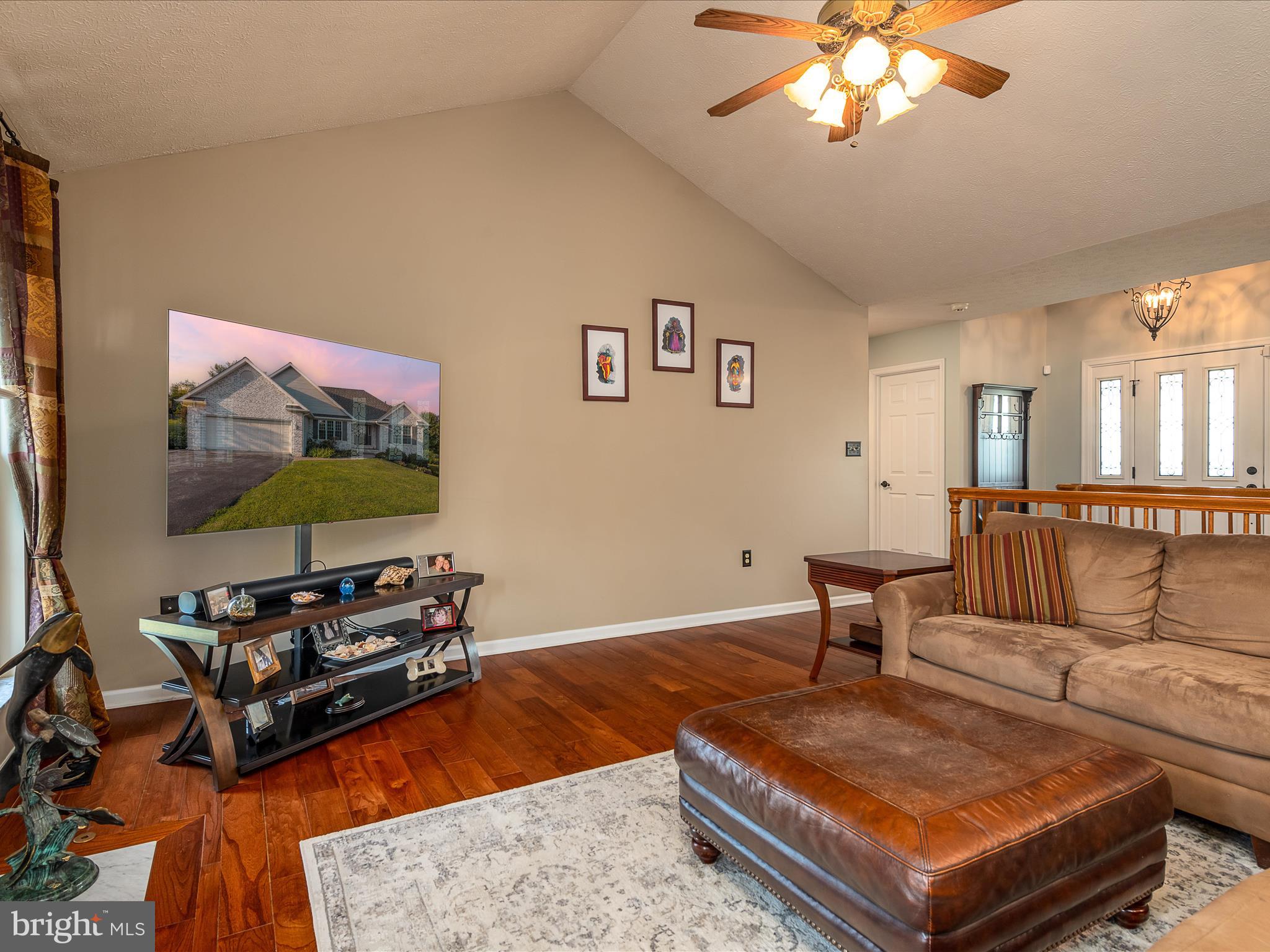 DUCHESS ESTATES - Residential