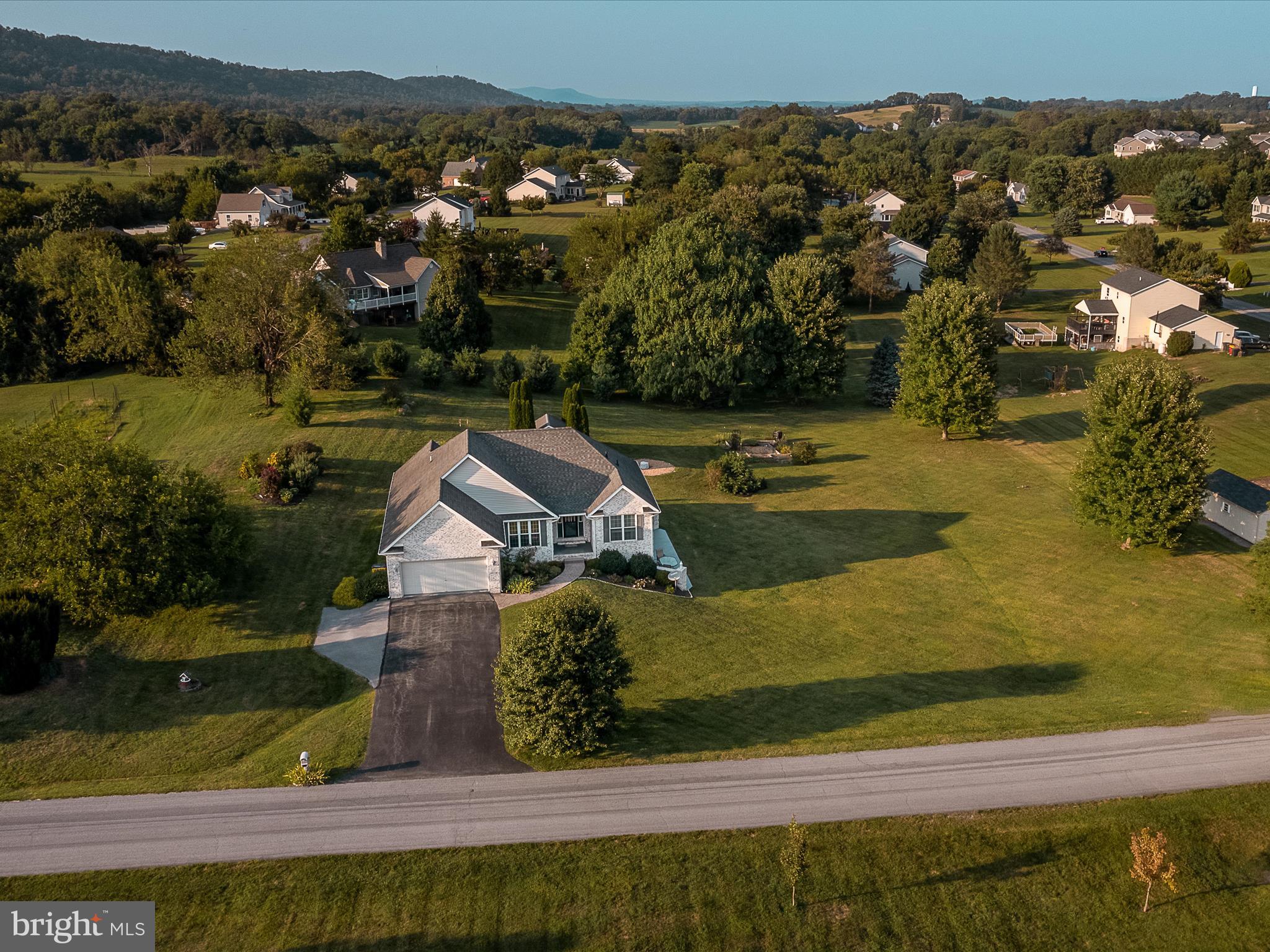 DUCHESS ESTATES - Residential