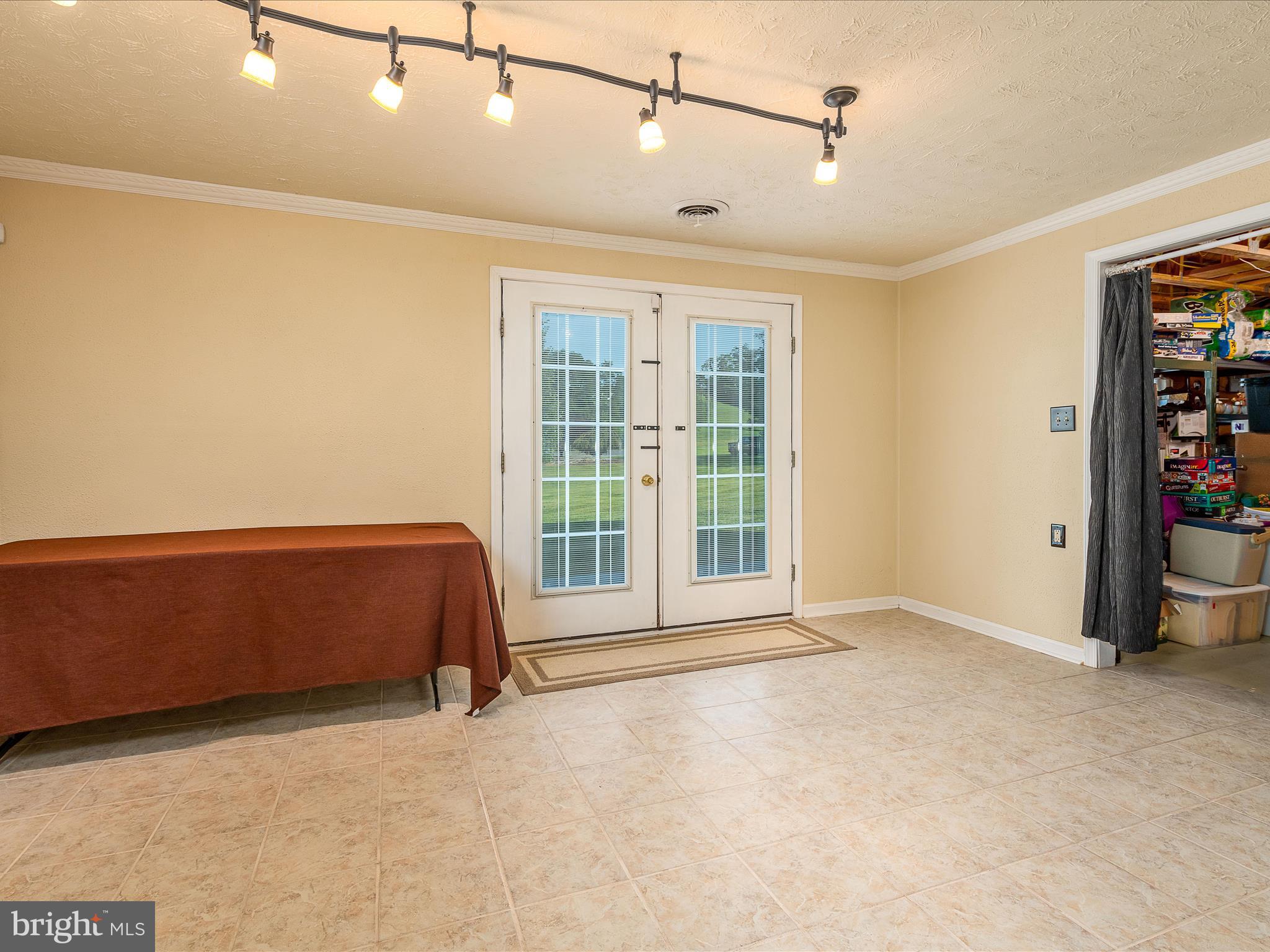 DUCHESS ESTATES - Residential