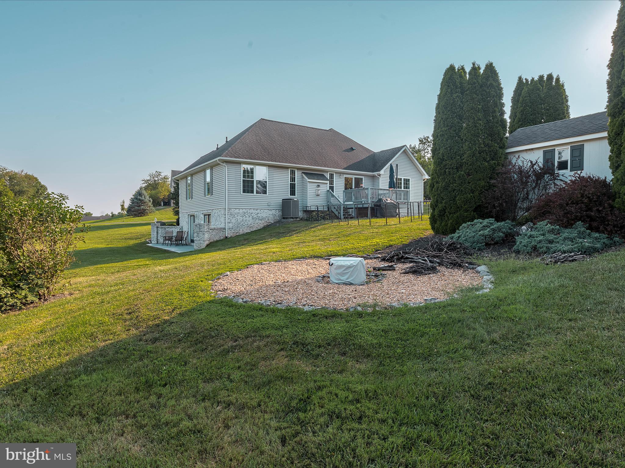 DUCHESS ESTATES - Residential