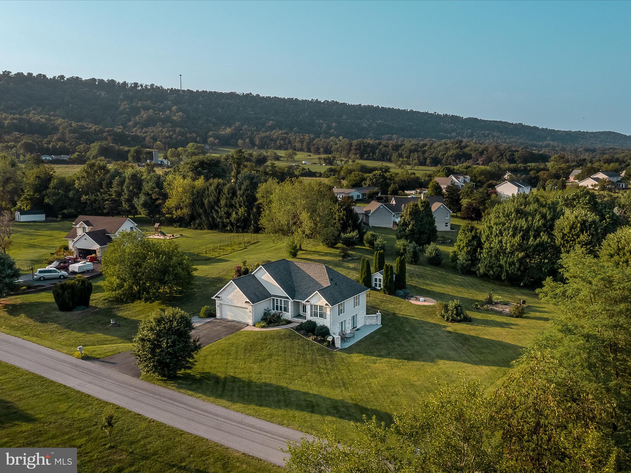 DUCHESS ESTATES - Residential