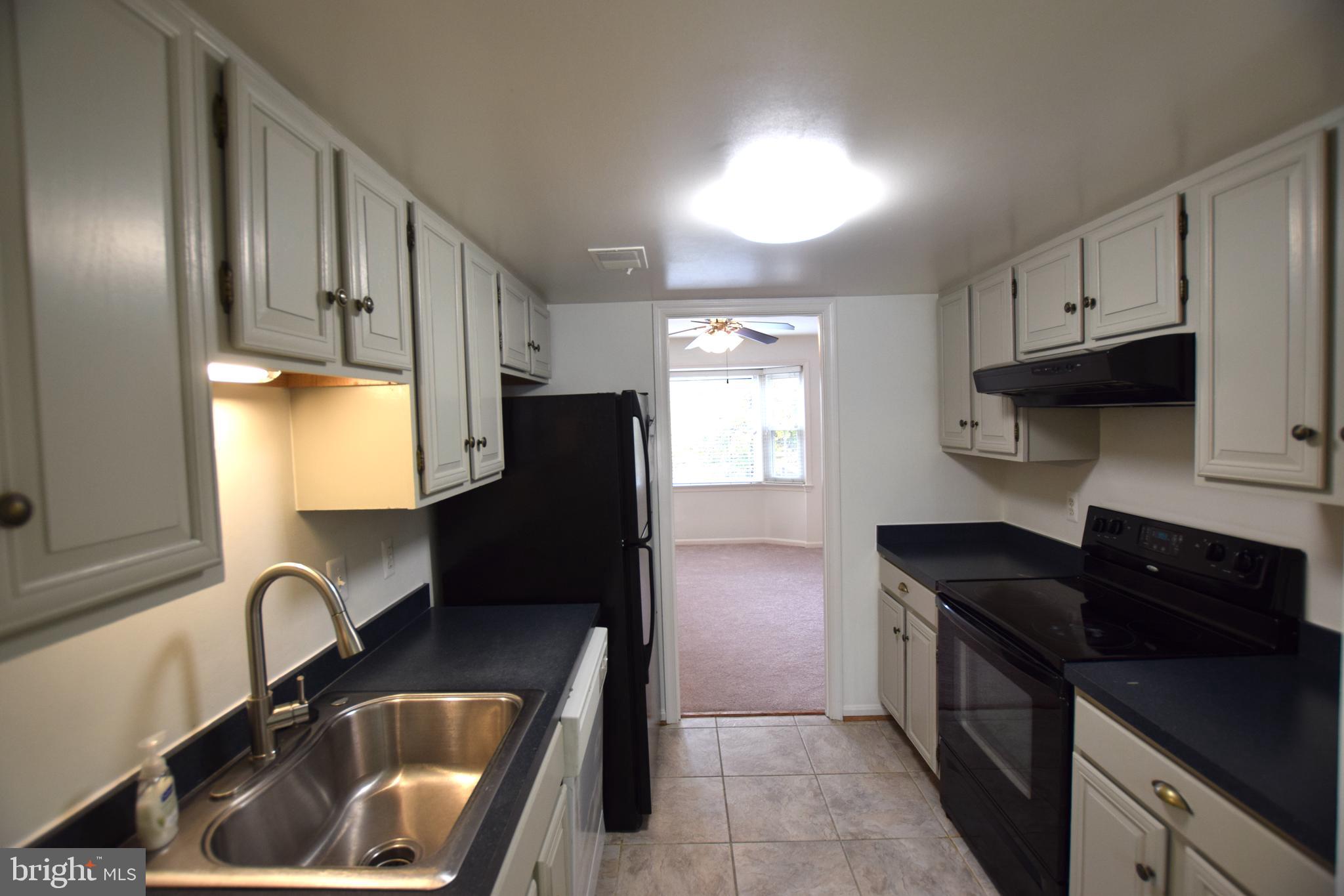 LAKE RIDGE - Residential Lease