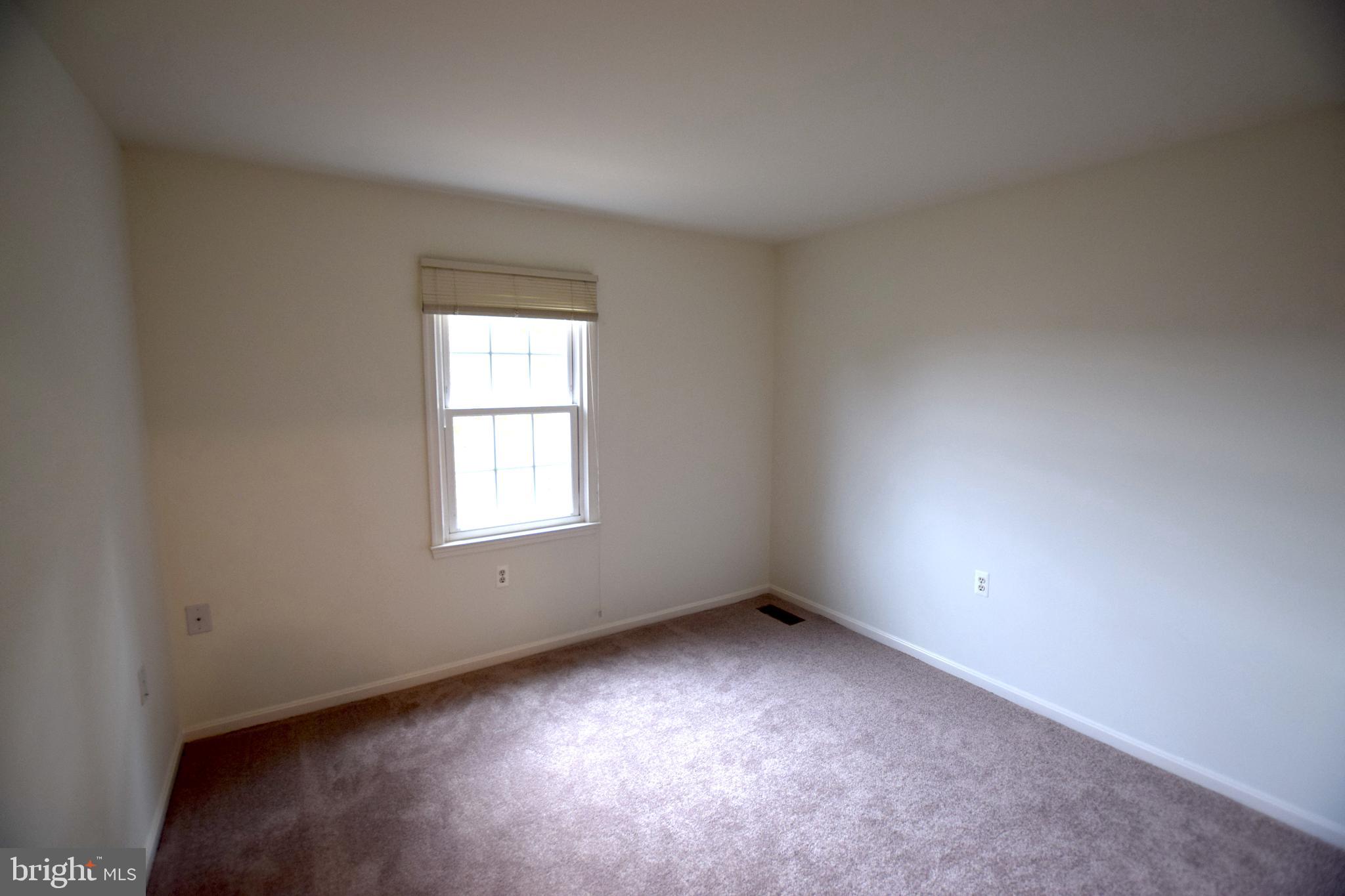 LAKE RIDGE - Residential Lease