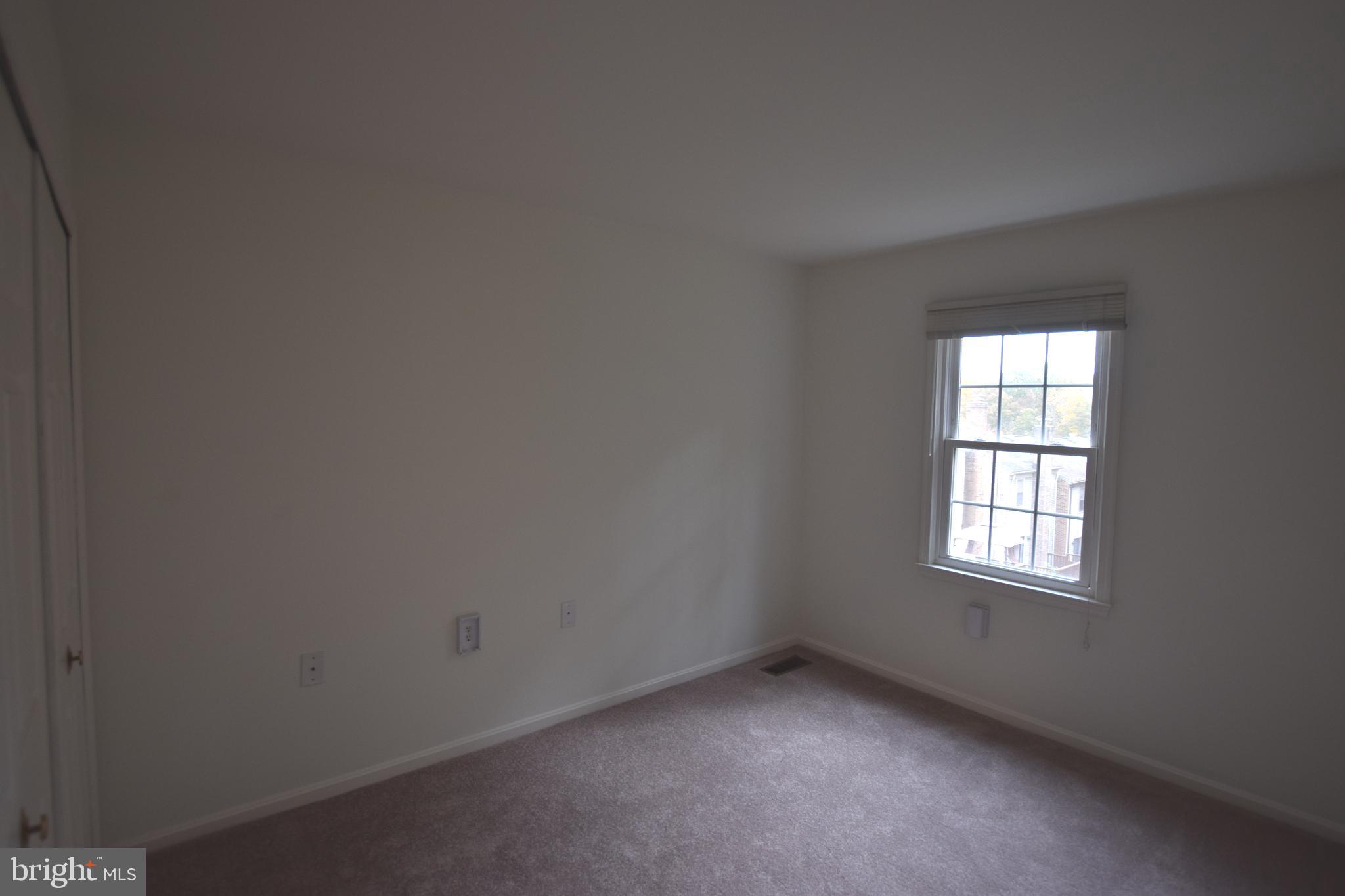 LAKE RIDGE - Residential Lease