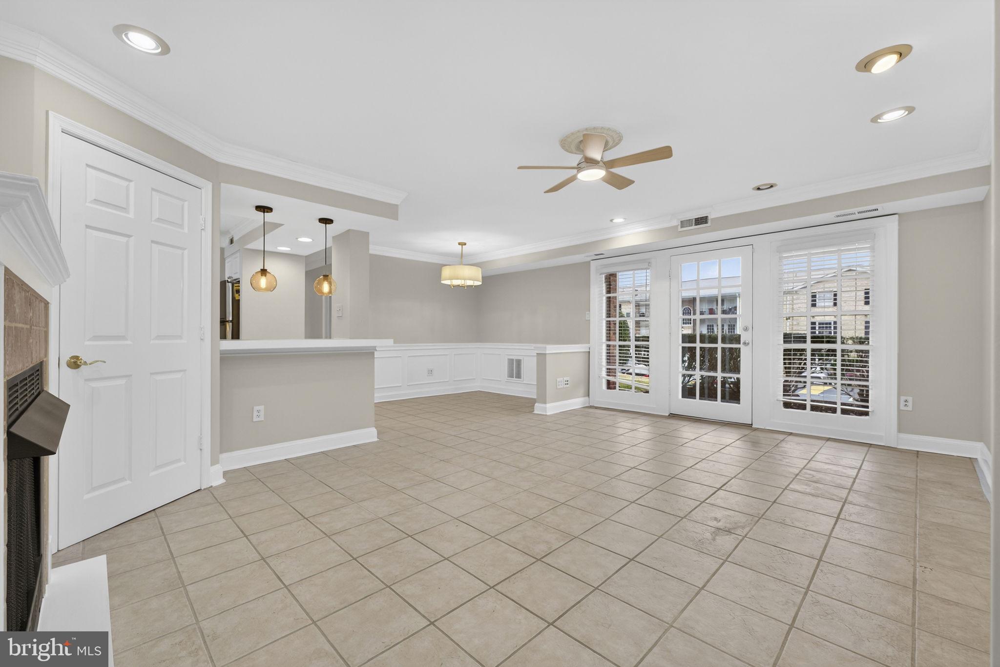 MOORINGS OF OCCOQUAN CON - Residential