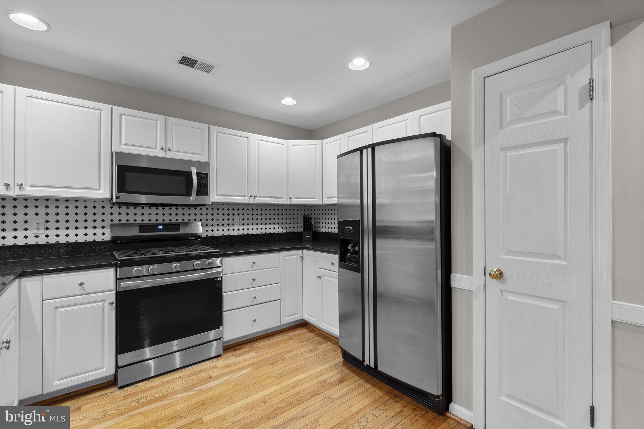 826 CHARLES JAMES CIRCLE