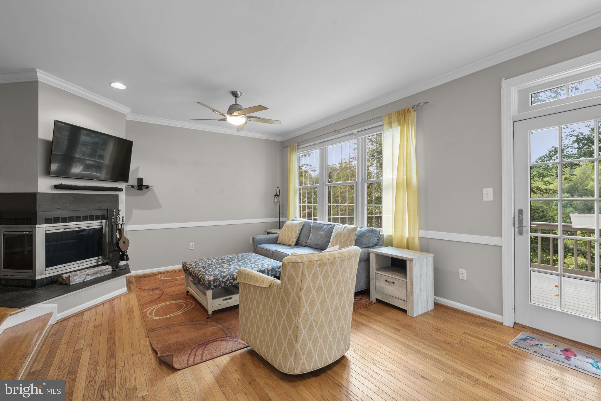 826 CHARLES JAMES CIRCLE