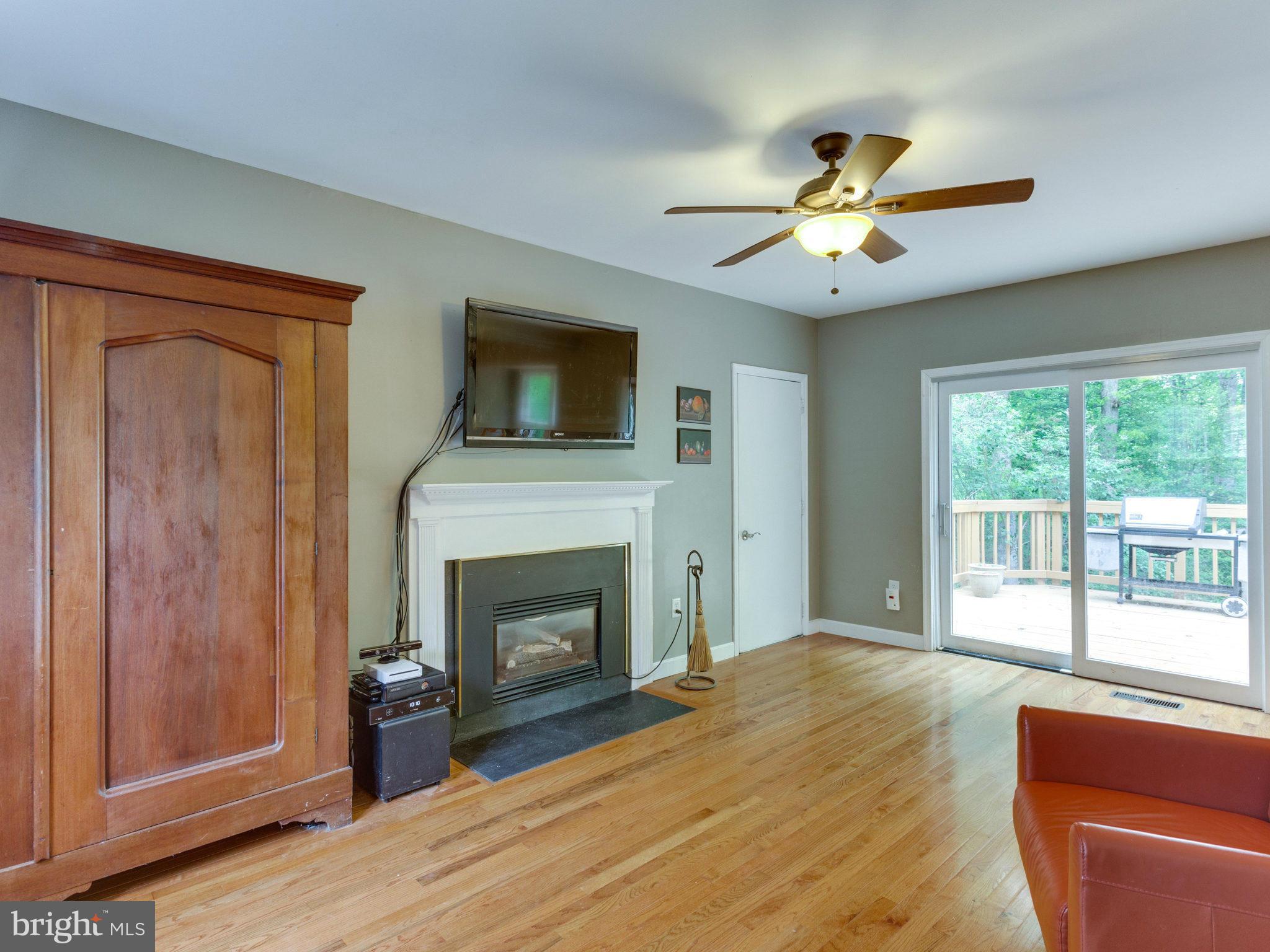 BURKE CENTRE - Residential