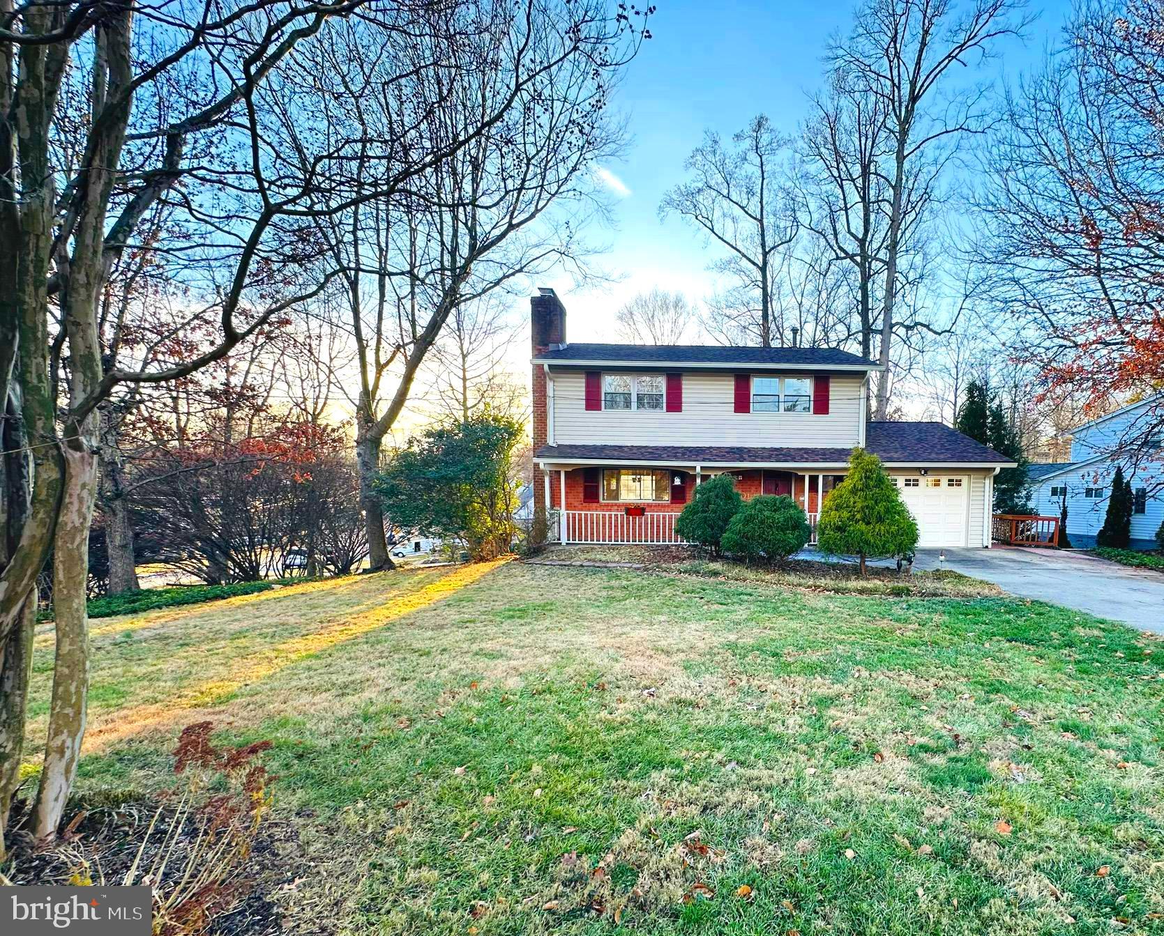 8601 KENILWORTH DRIVE