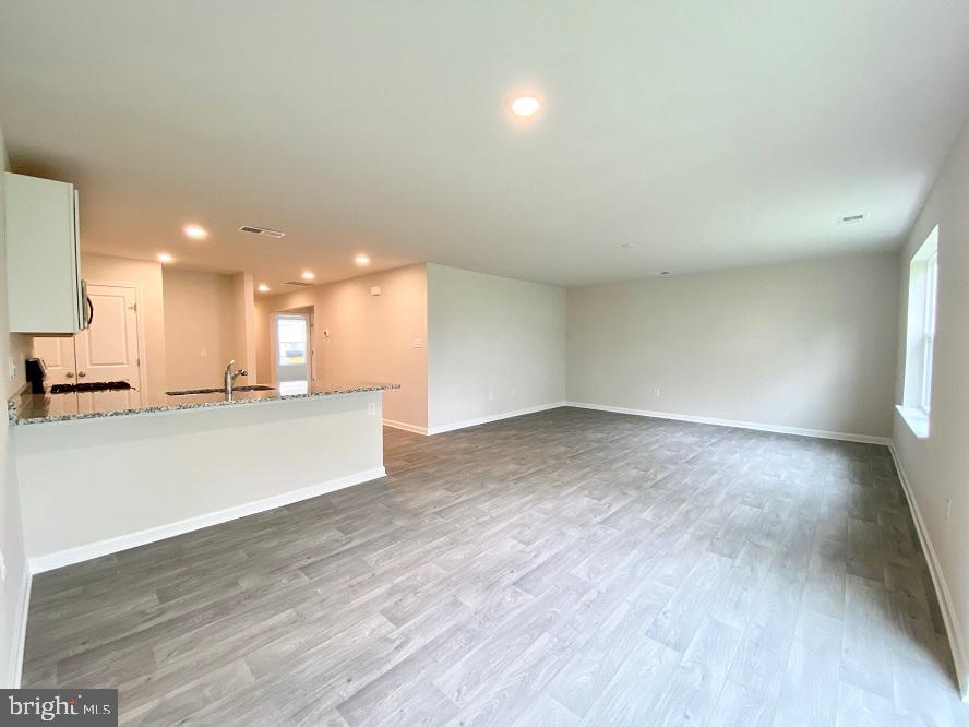 MAGNOLIA SPRINGS - Residential