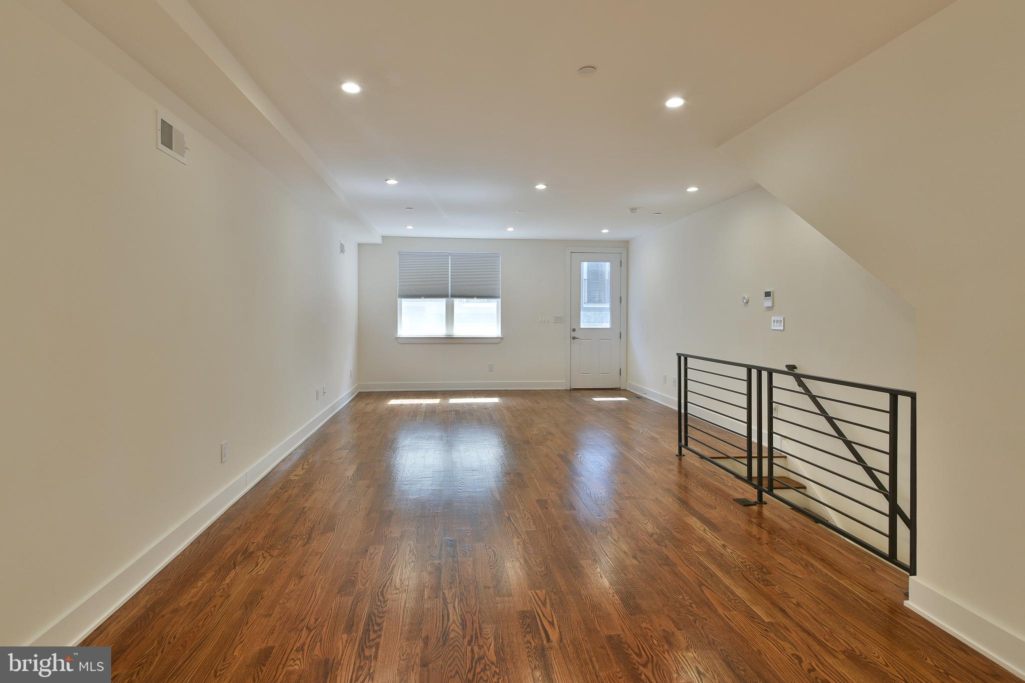 GRADUATE HOSPITAL - Residential