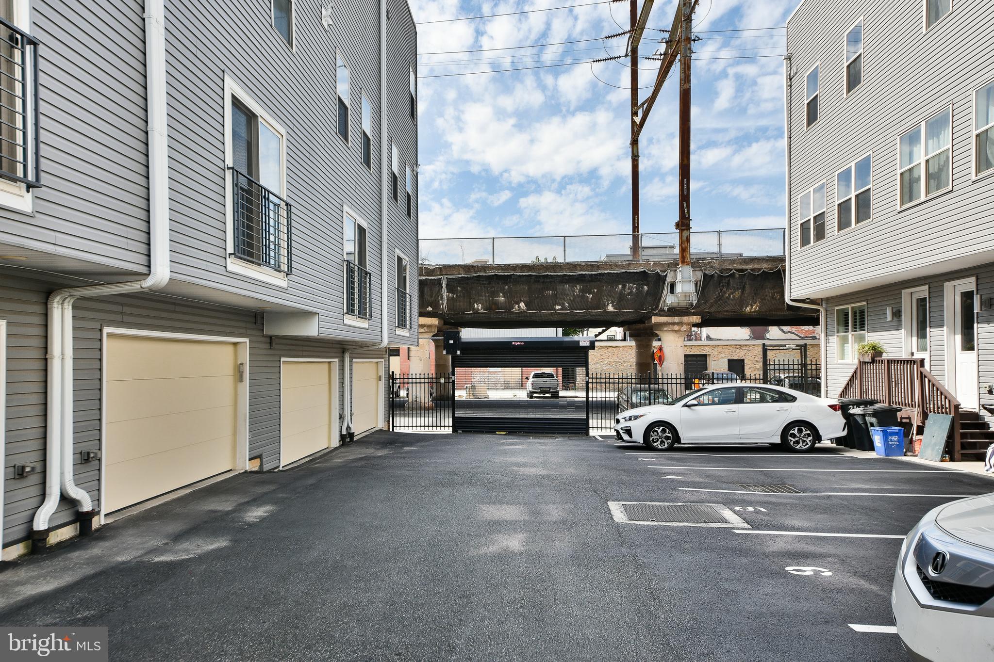 GRADUATE HOSPITAL - Residential