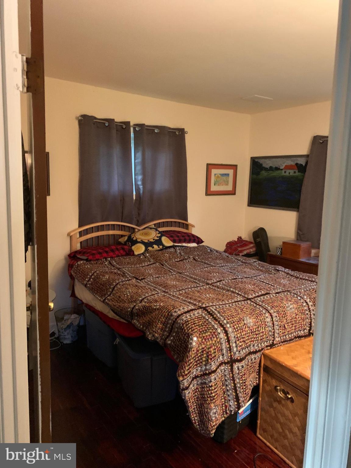 BUCKNELL MANOR - Residential Lease