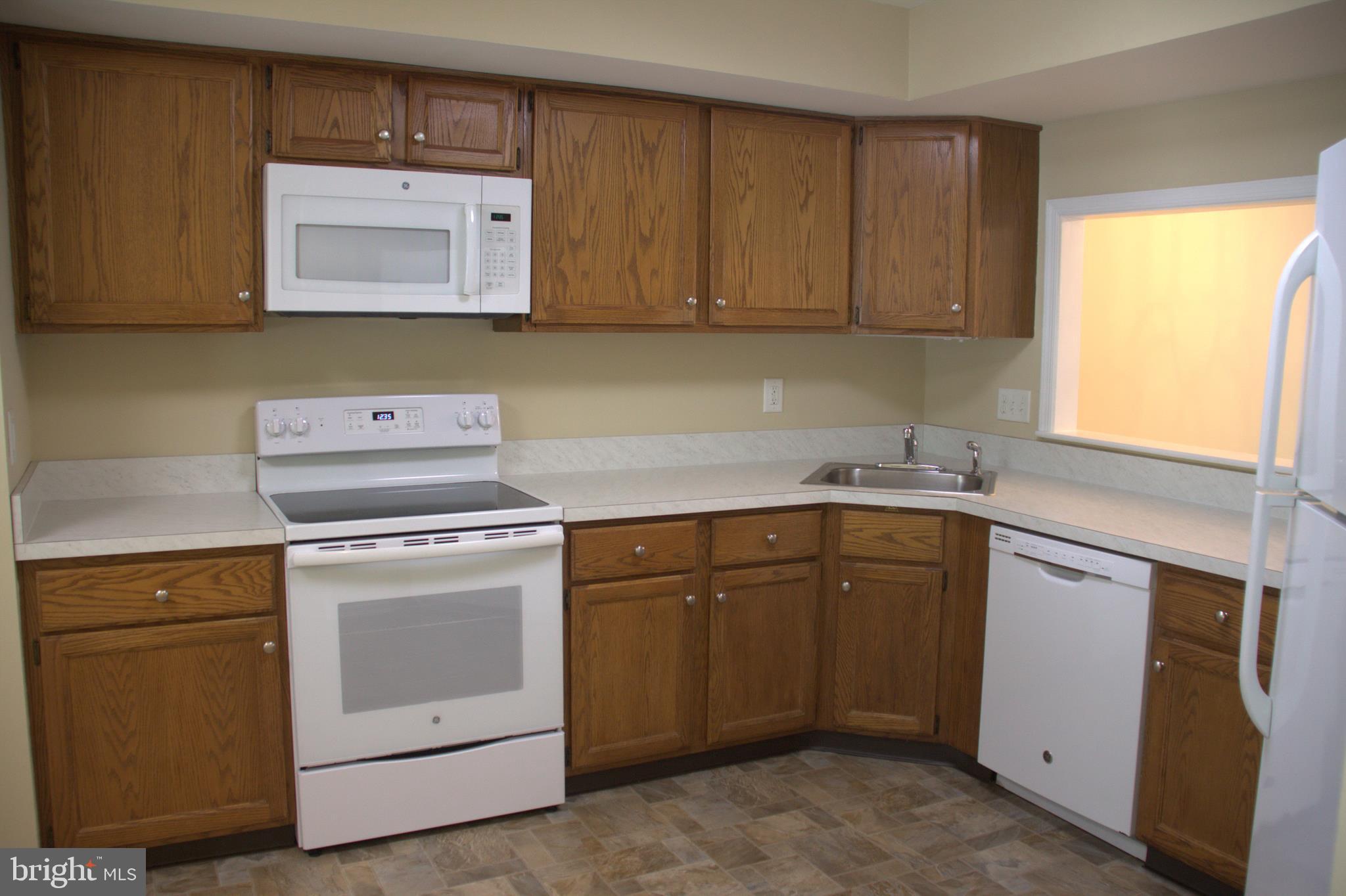 SPRINGHILL FARM - Residential Lease