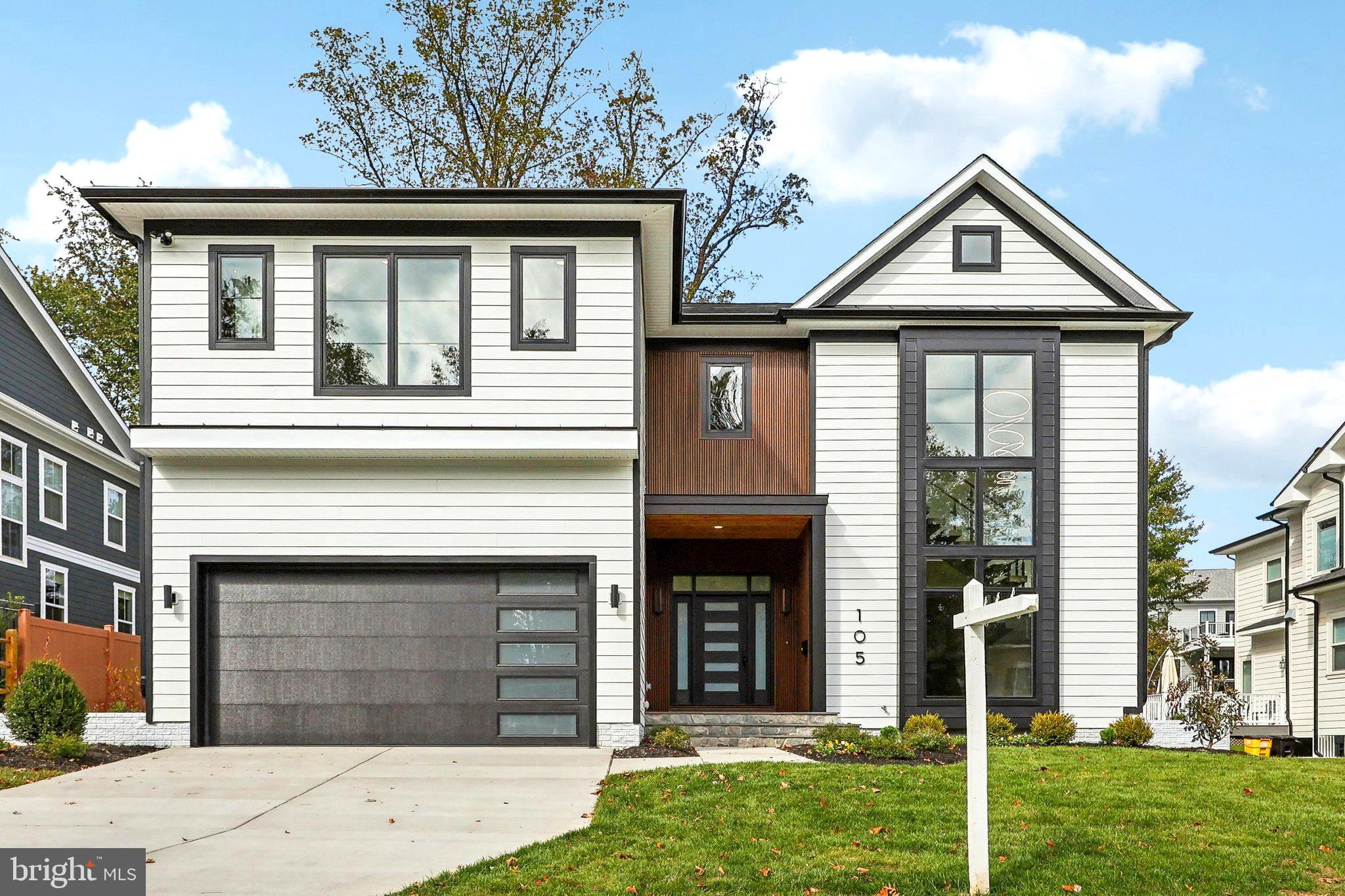 105 TAPAWINGO ROAD SW