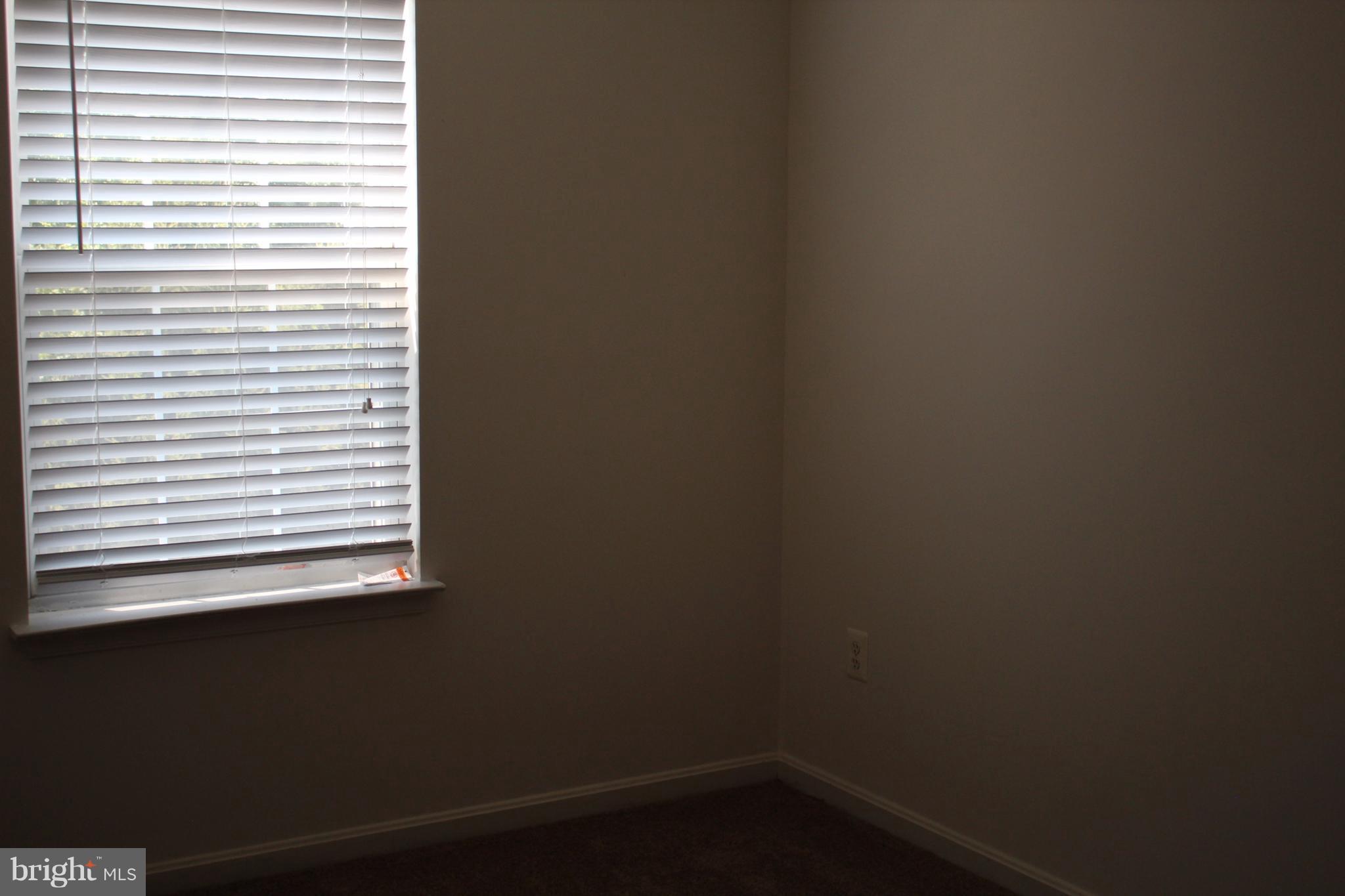 GREENSPRING OVERLOOK - Residential Lease