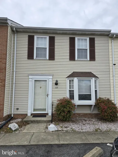 MLS: MDCH2041824