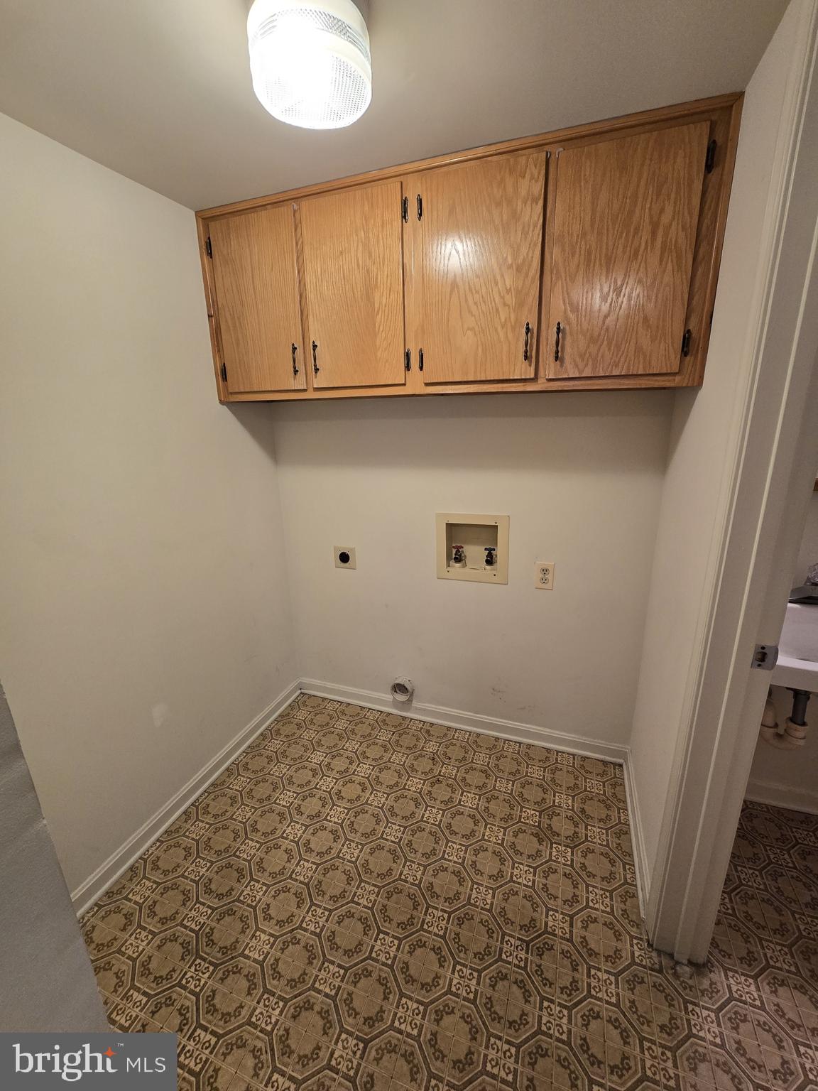 LA PLATA - Residential Lease