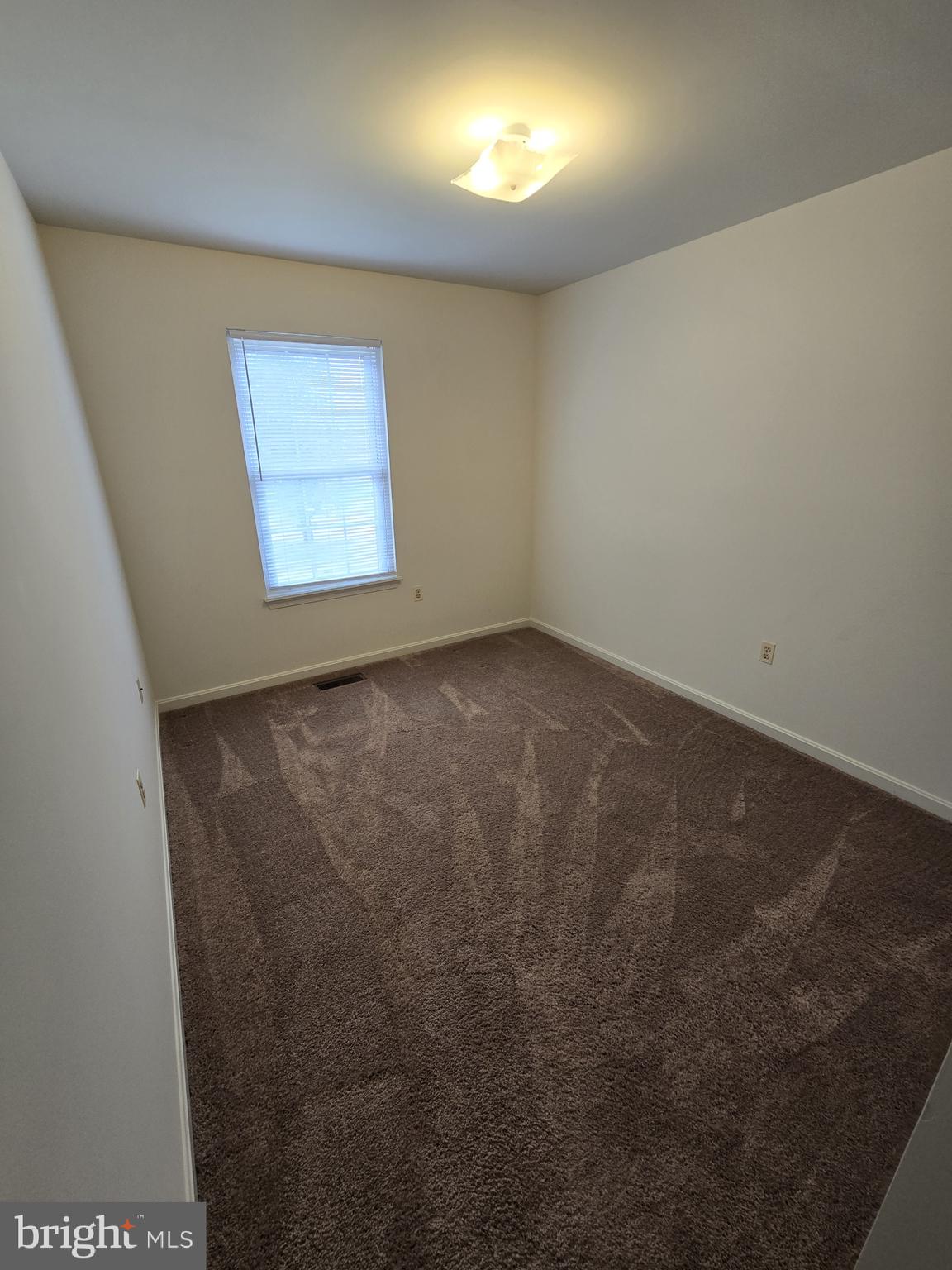 LA PLATA - Residential Lease