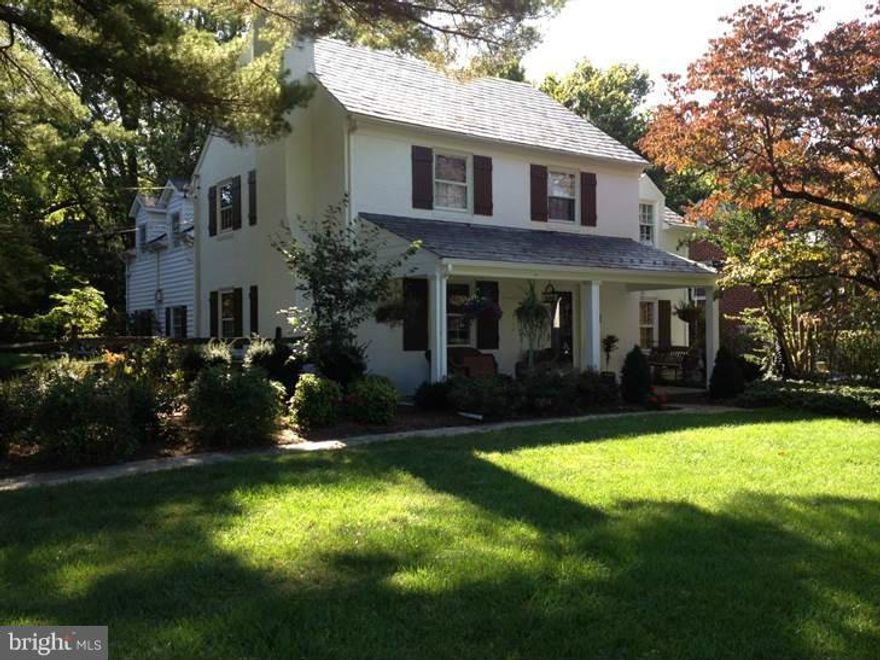 Professionally designed 2 story addition with thoughtful custom details, creates a perfect mix of charm and function! Huge master suite, kitchen, family room, office, and mud room blend seamlessly into this spacious 5 bedroom home, including a guest suite on the main level. Beautifully landscaped yard and patio are great for fun & relaxation.