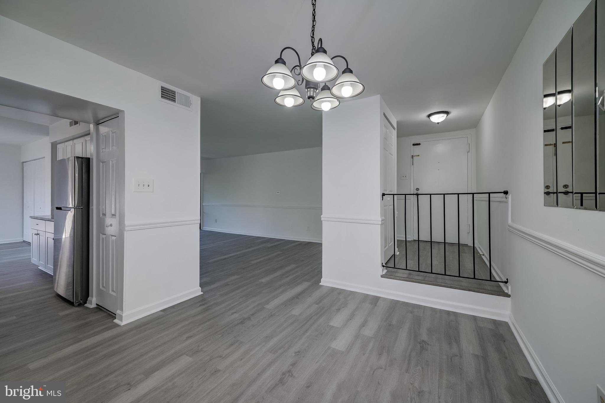 CHERRY GLEN CONDOS - Residential