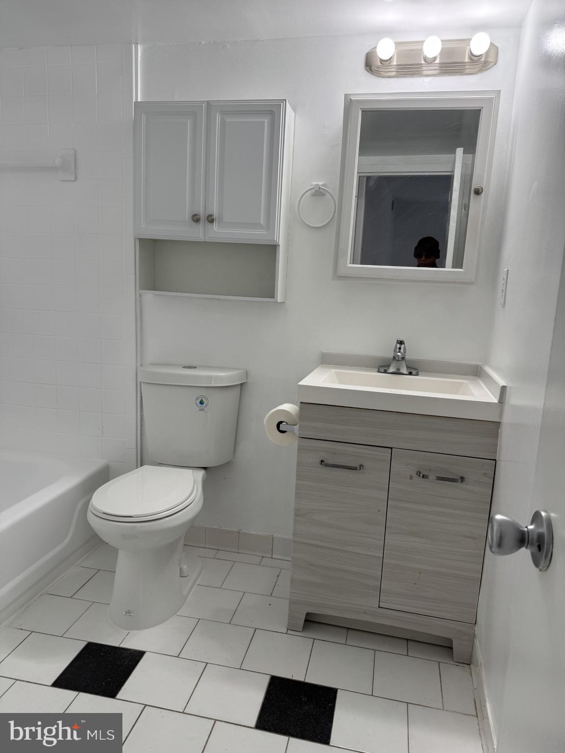 CHERRY GLEN CONDOS - Residential