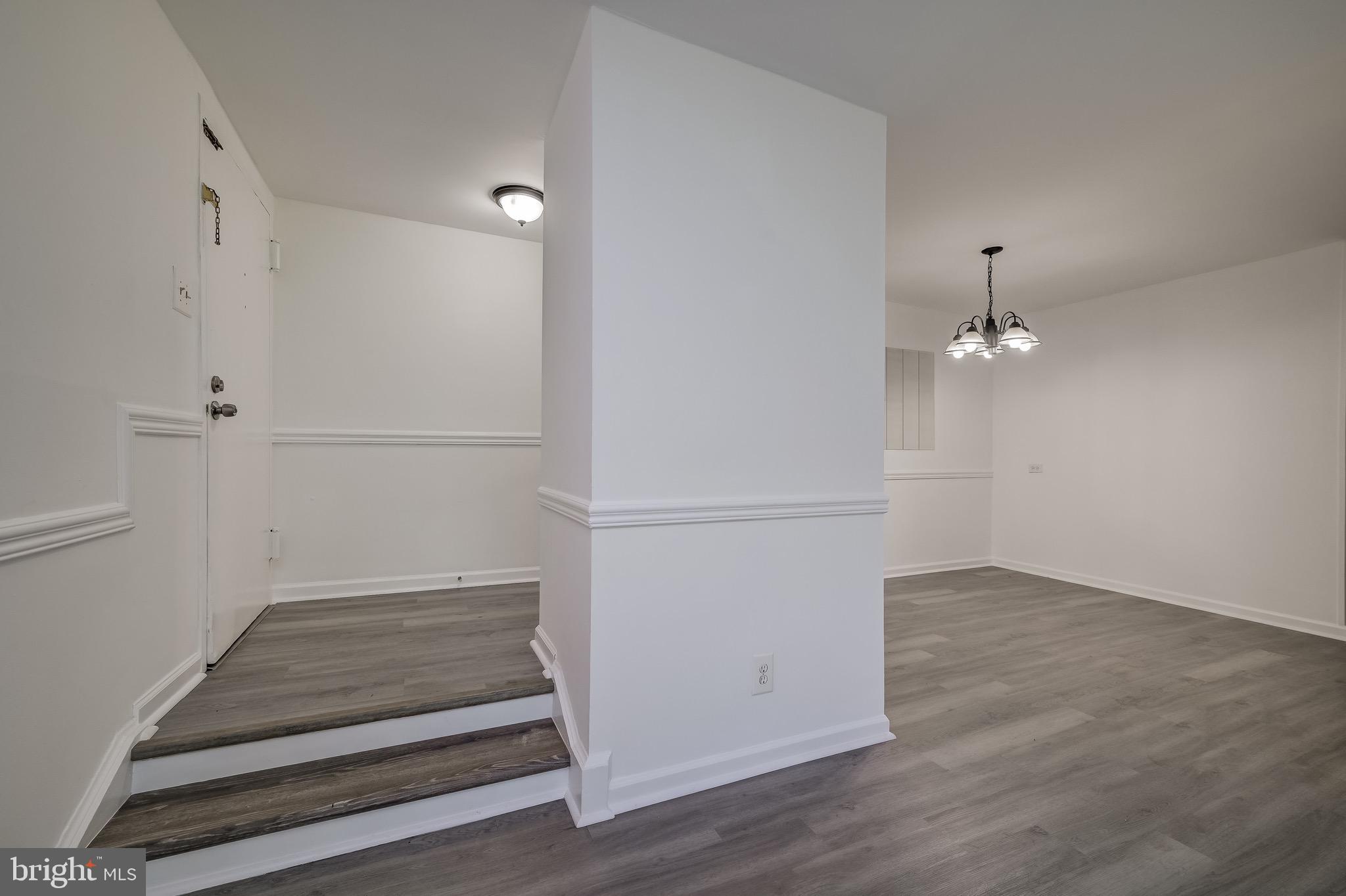 CHERRY GLEN CONDOS - Residential