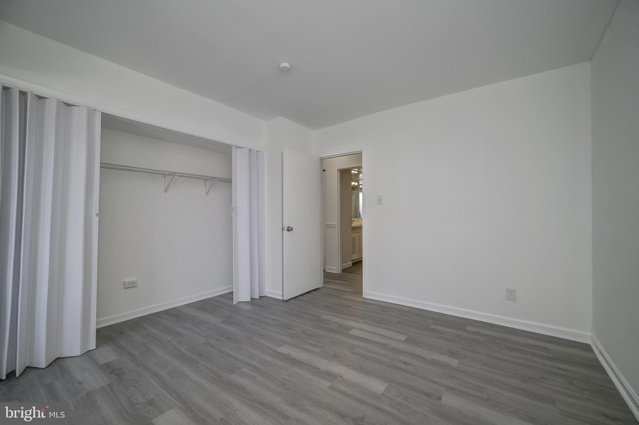 CHERRY GLEN CONDOS - Residential