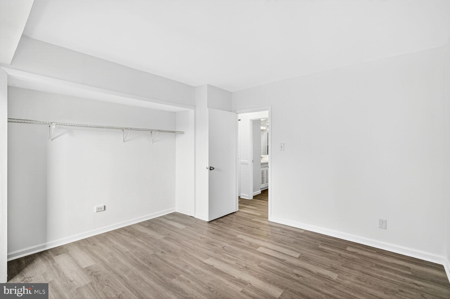 CHERRY GLEN CONDOS - Residential