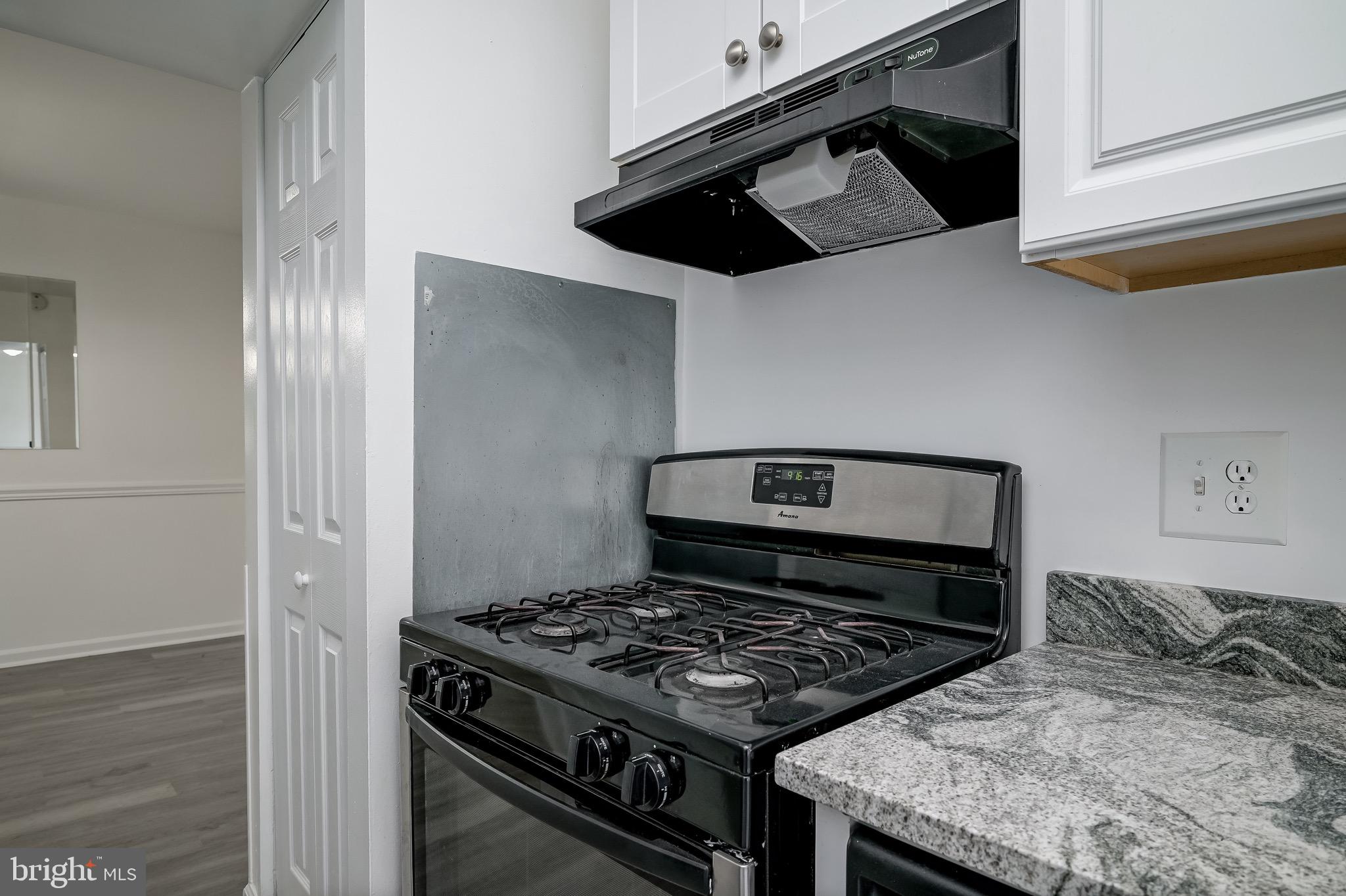 CHERRY GLEN CONDOS - Residential