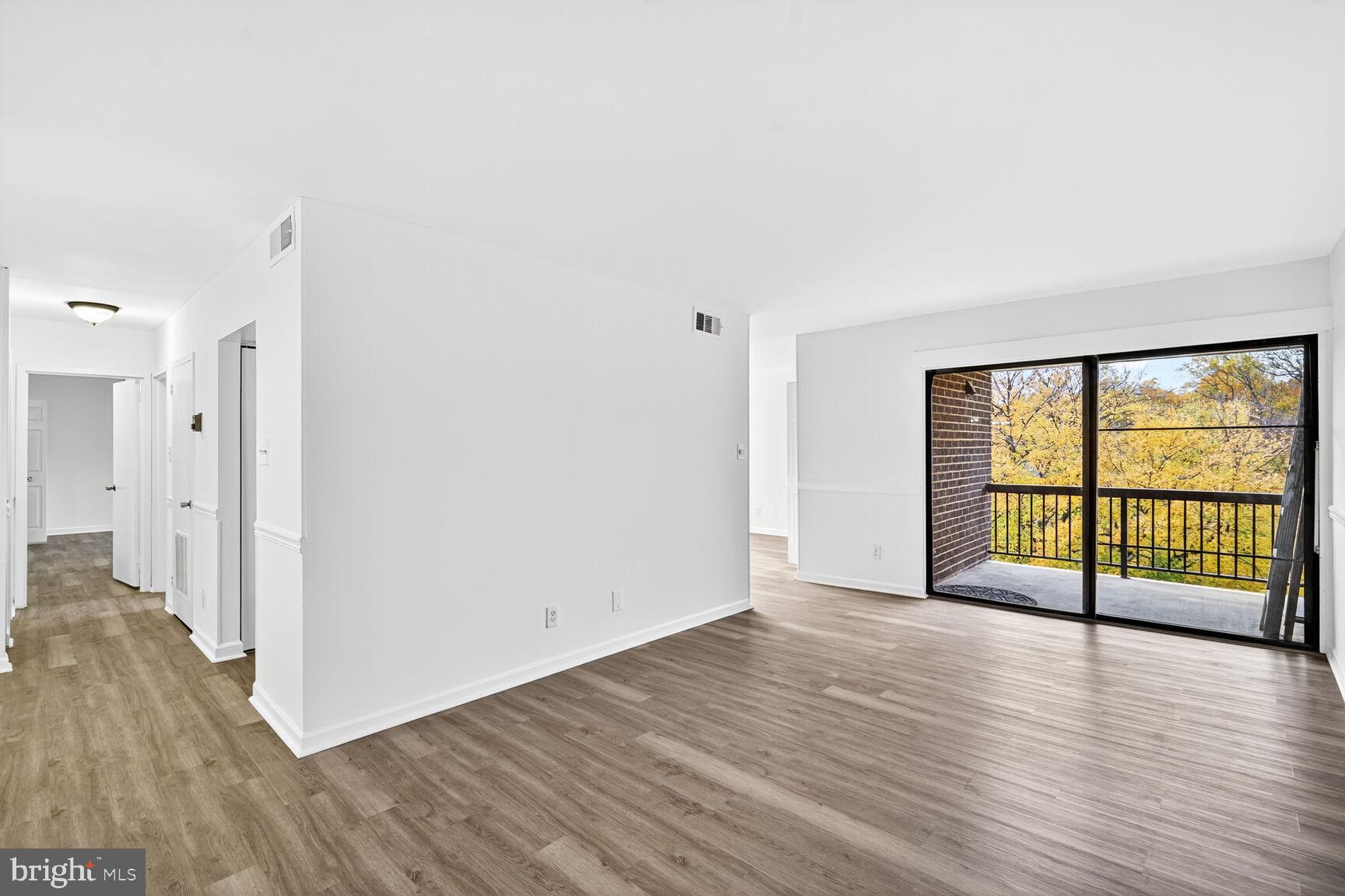 CHERRY GLEN CONDOS - Residential