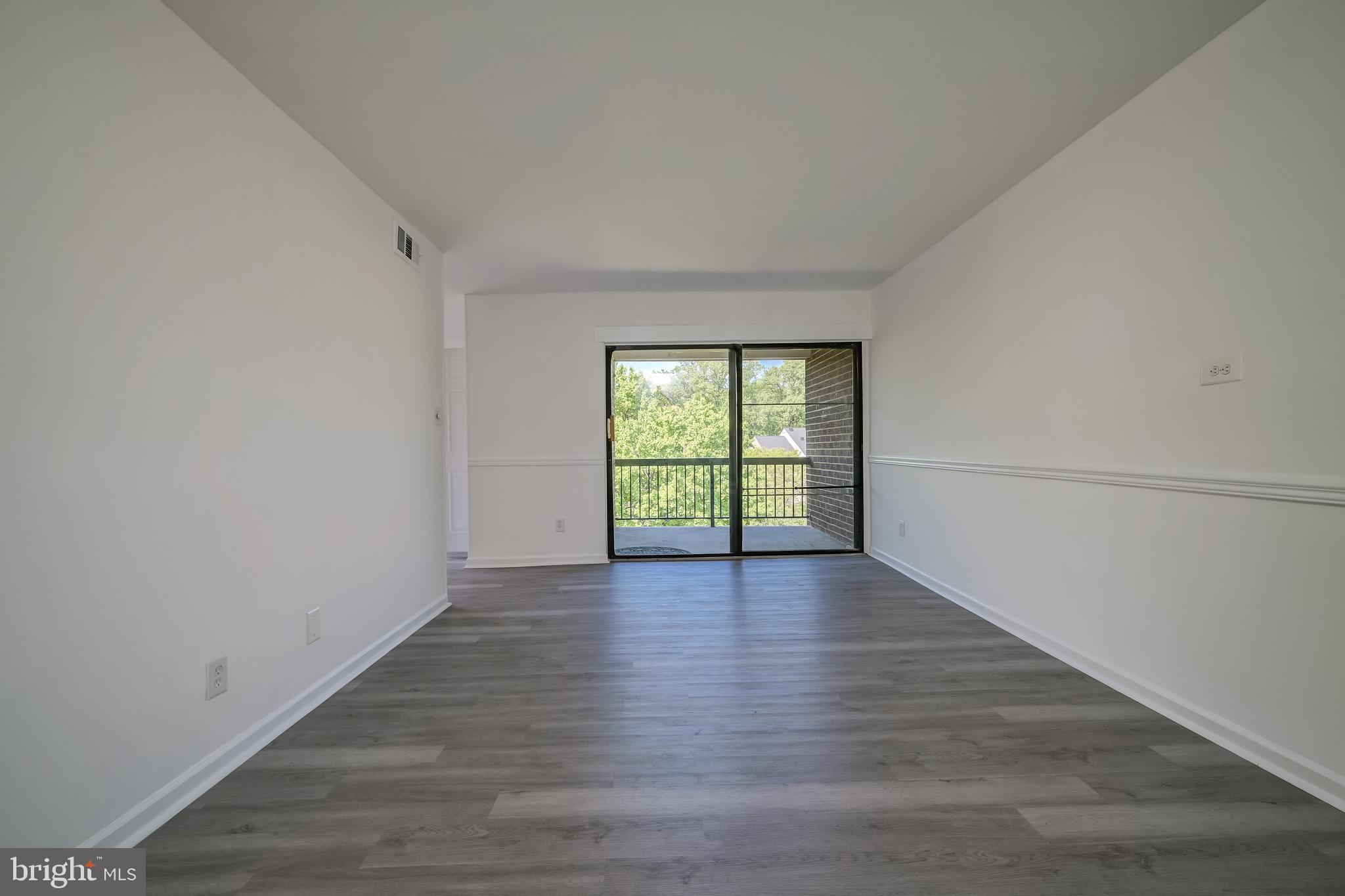 CHERRY GLEN CONDOS - Residential