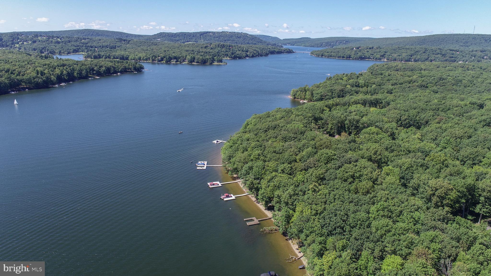 THOUSAND ACRES - Land