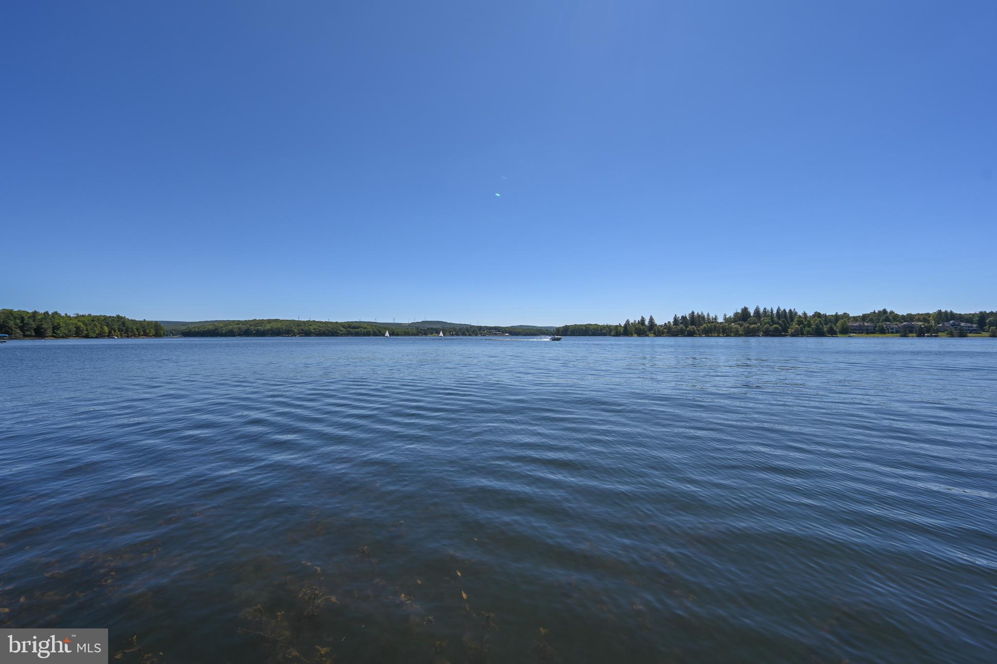 THOUSAND ACRES - Land