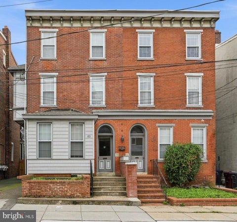 Townhouse For Rent - 506 9th Street #3B<br/> WILMINGTON, DE 19801